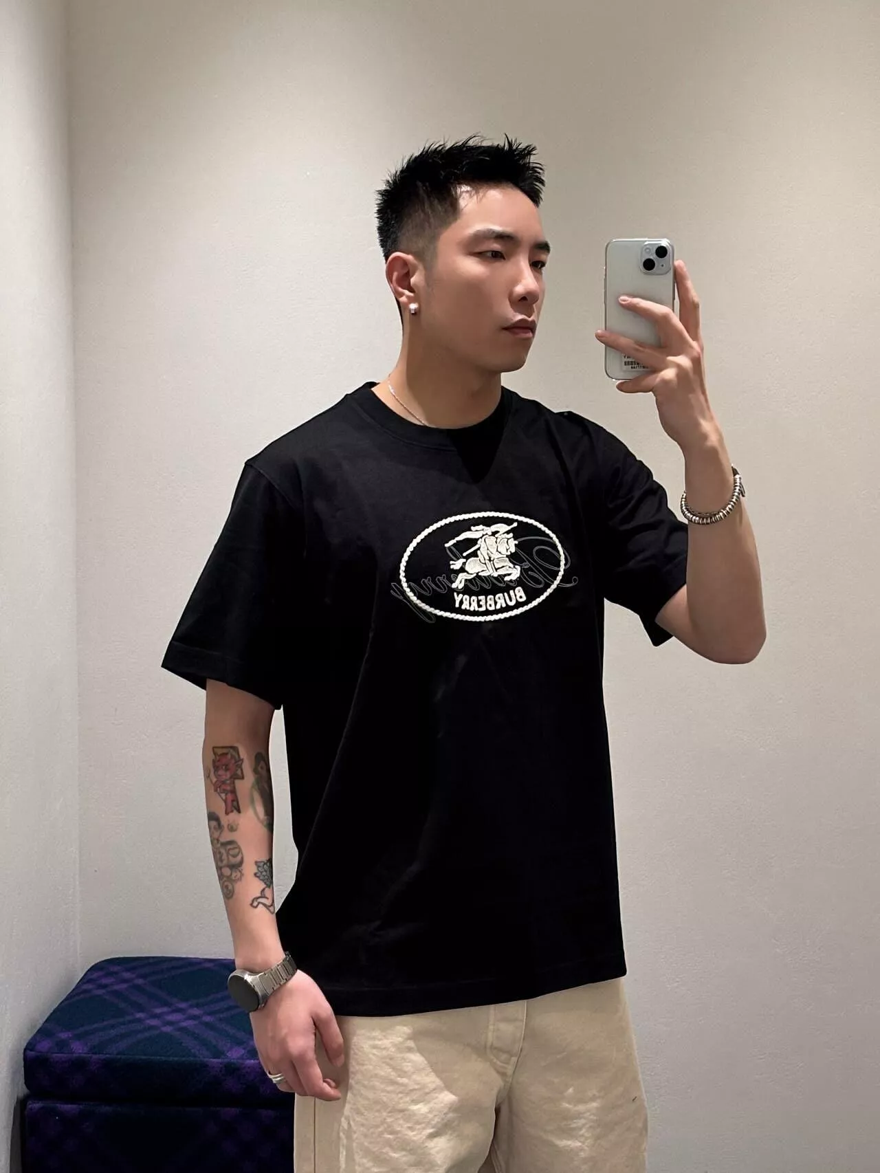 Burberry 經典騎士徽章刺繡T恤｜100%純棉短袖｜XS-L 男女同款