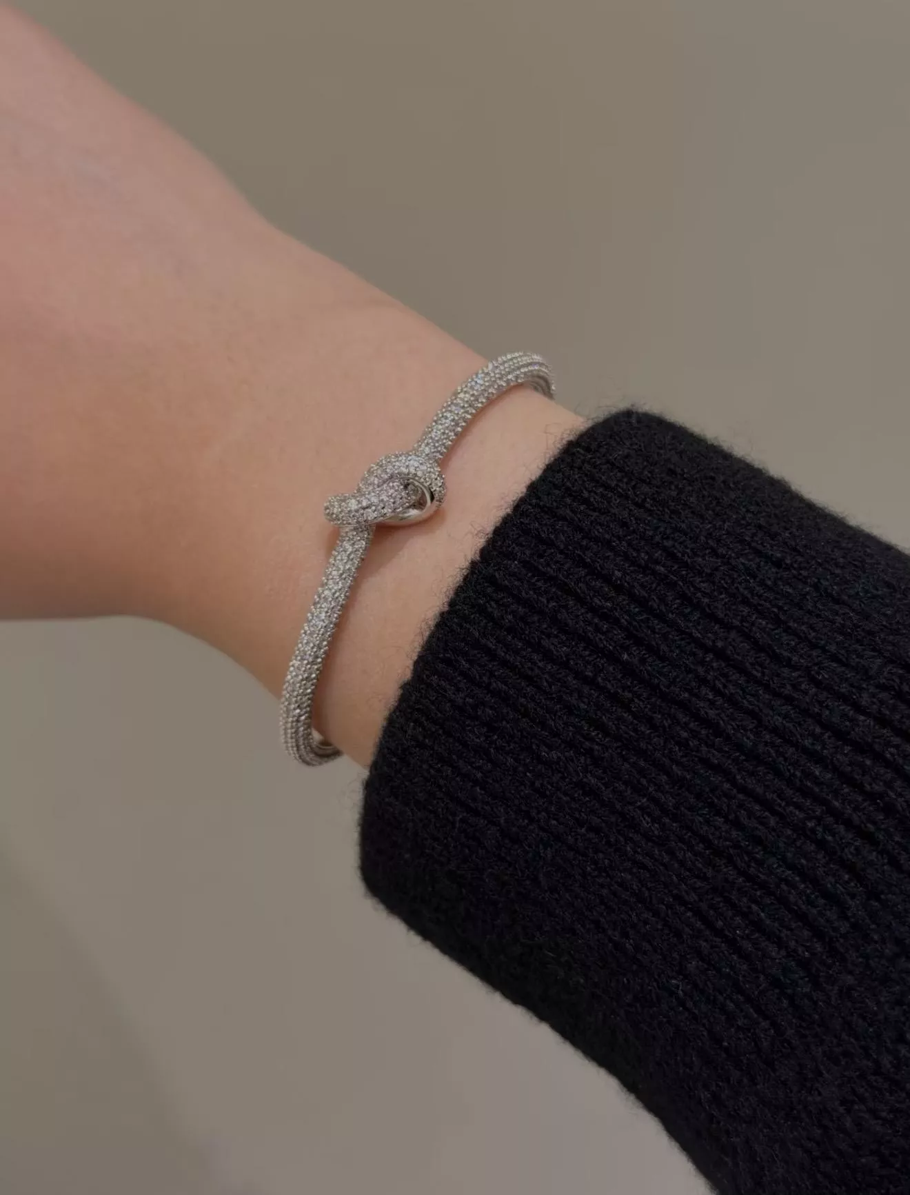 滿鑽鎖扣設計手鐲｜高級閃鑽開口手環