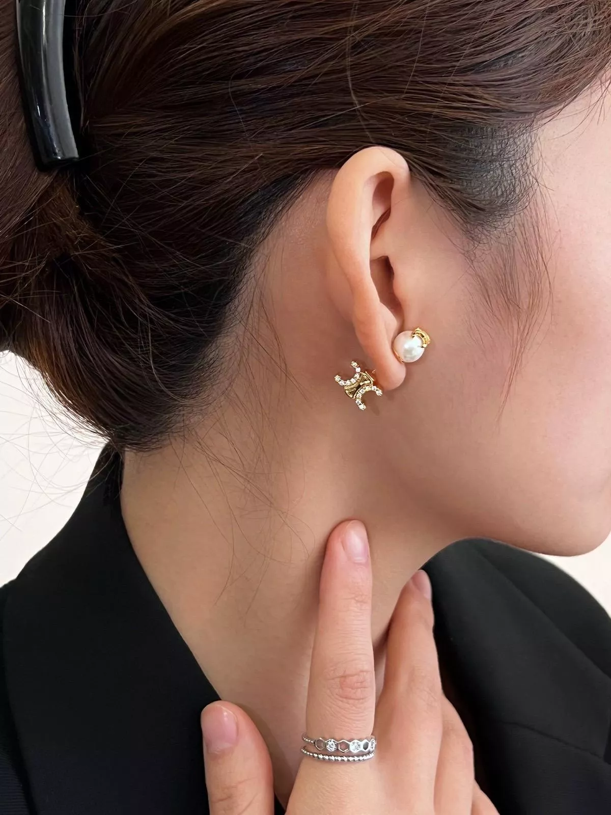 凱旋門珍珠設計耳釘｜復古氣質