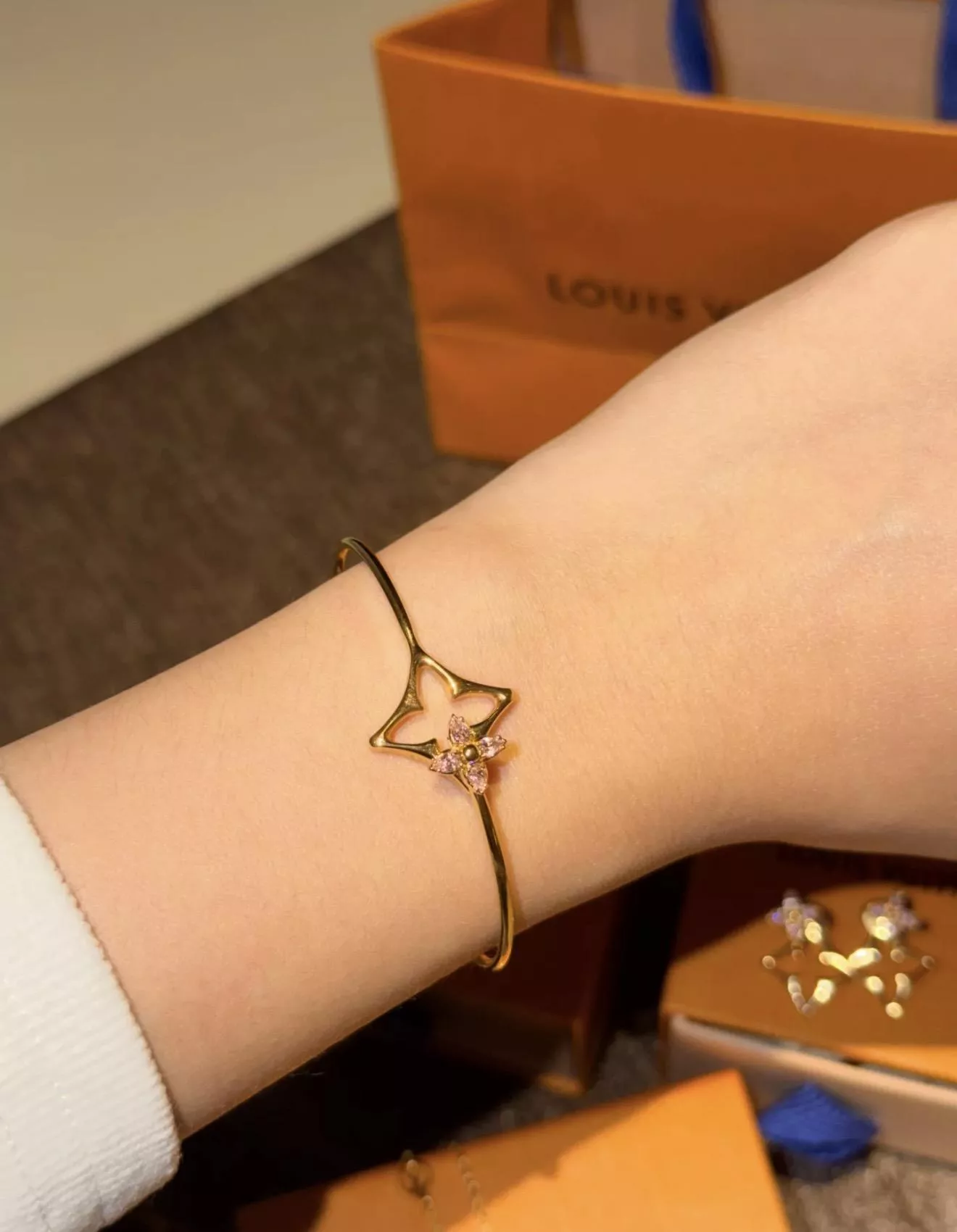 鏤空四葉花粉鑽手鐲｜開口設計手環