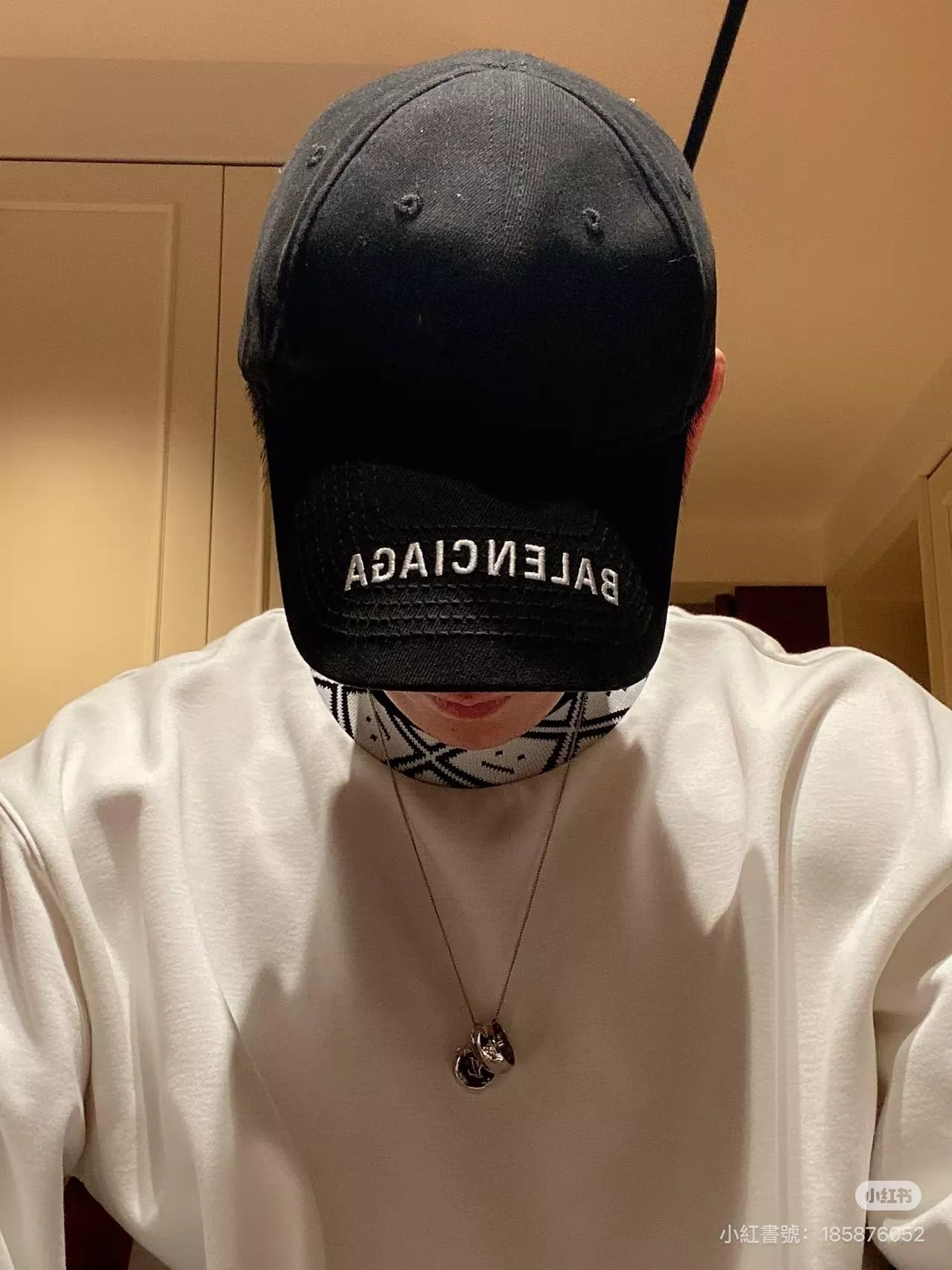 BALENCIAGA 黑底白字 字母刺繡棒球帽｜斜紋磨毛面料｜運動休閒帽