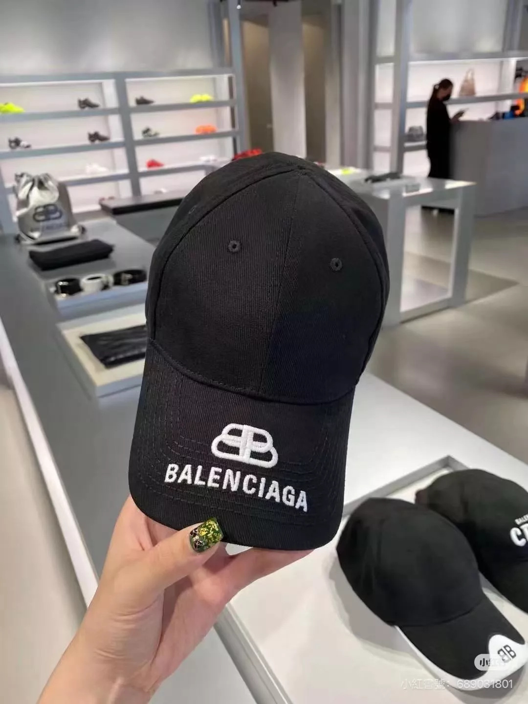 BALENCIAGA 黑色 雙B刺繡設計｜極簡街頭風棒球帽 百搭款