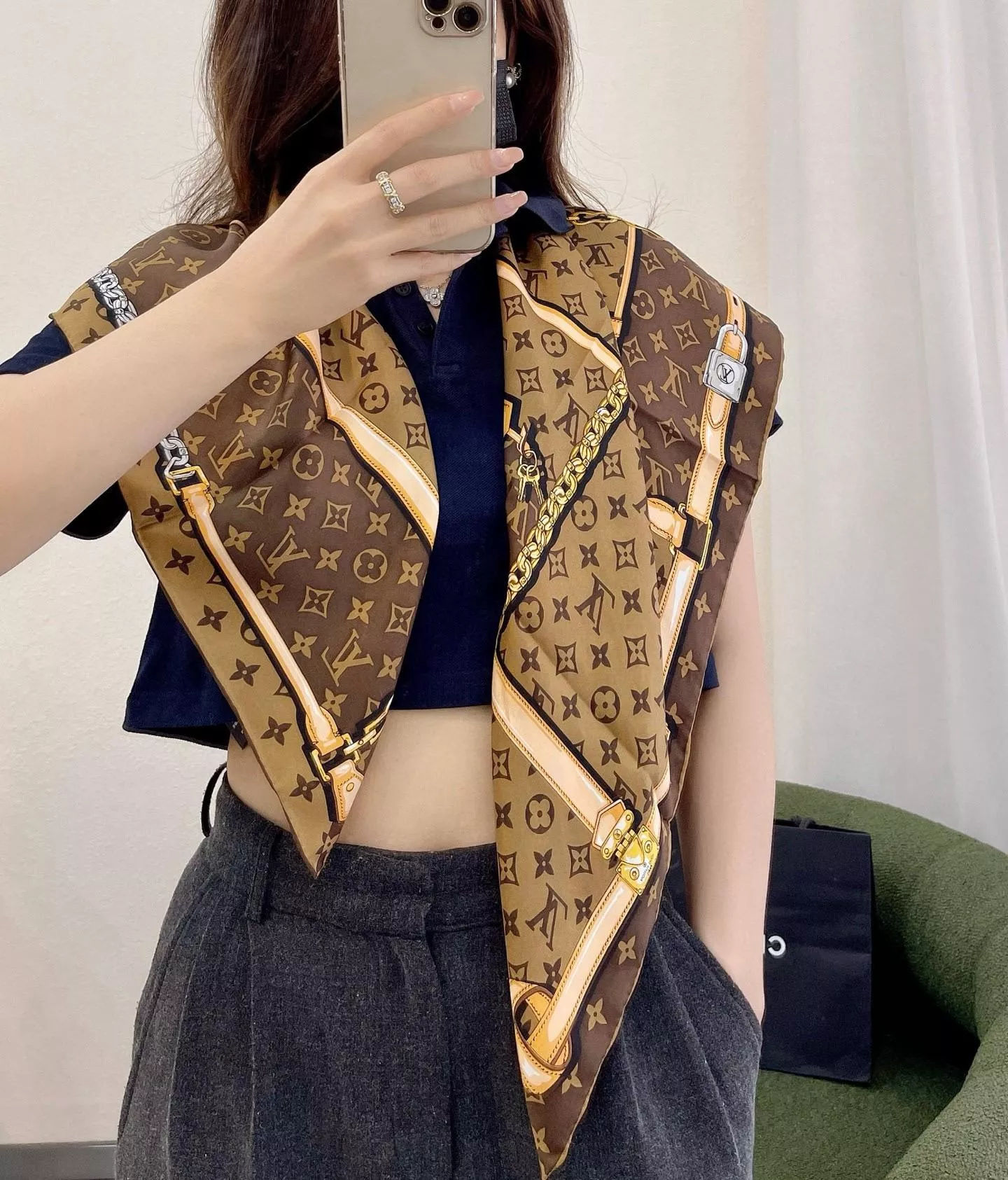 Monogram Confidential 真絲方巾｜桑蠶絲90方巾｜