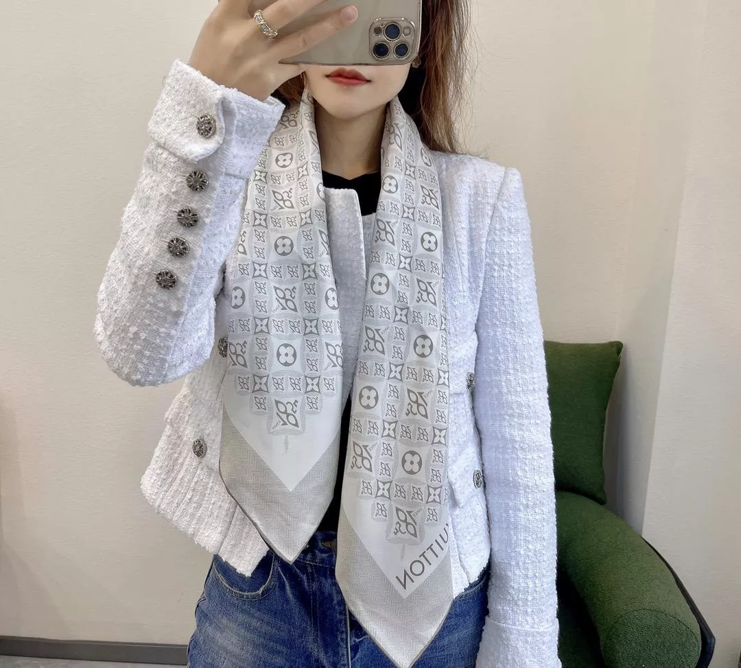 Since 1854 真絲90方巾｜字母花紋印花絲巾｜90×90cm