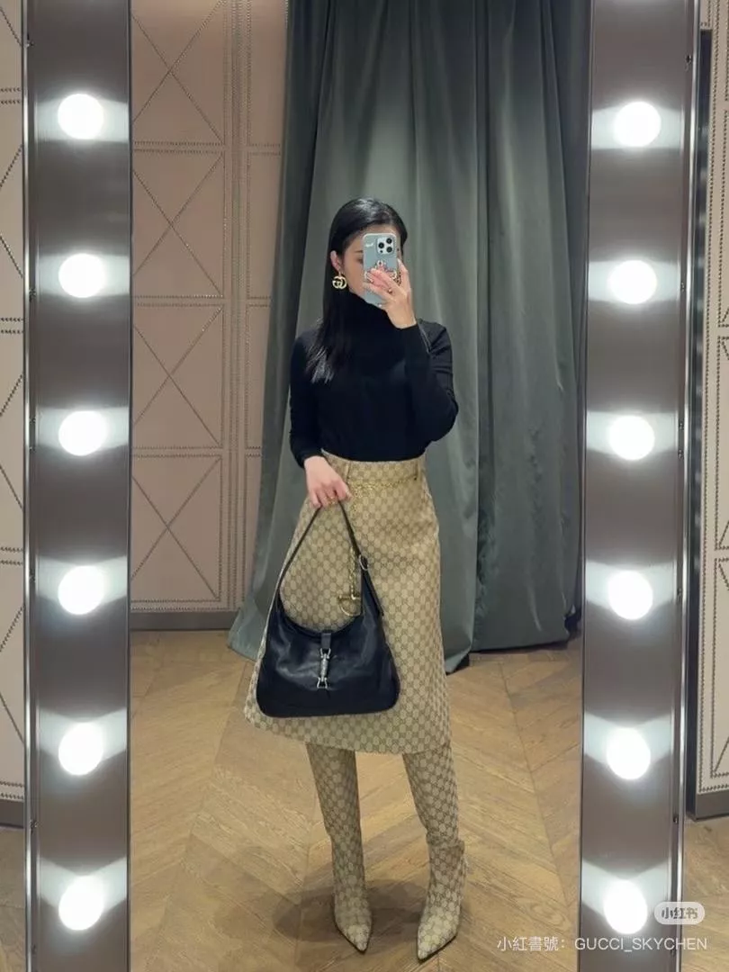 Gucci 小羊皮/銀釦 Jackie 1961 medium shoulder bag 復古鏈條肩背包｜31.5cm手提包・型號：863136