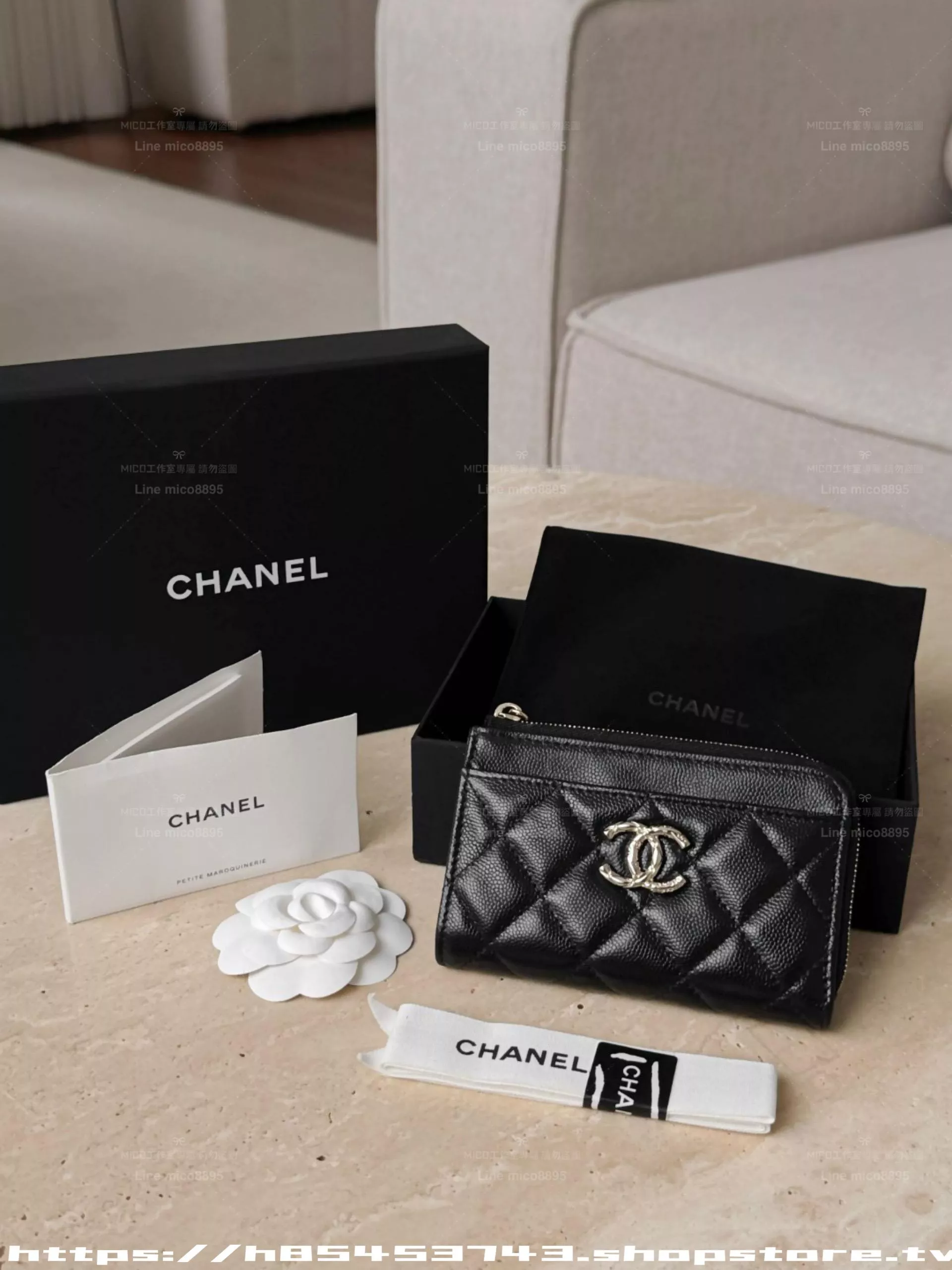 24B 菱格拉鍊卡包｜黑金配色｜多卡層零錢包｜13cm