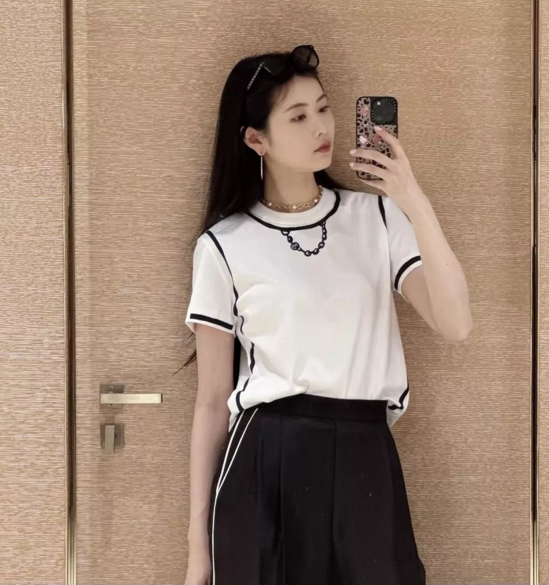 LV 鏈條印花短袖T恤｜撞色滾邊設計｜修身版型純棉T恤｜T1／T2／T3