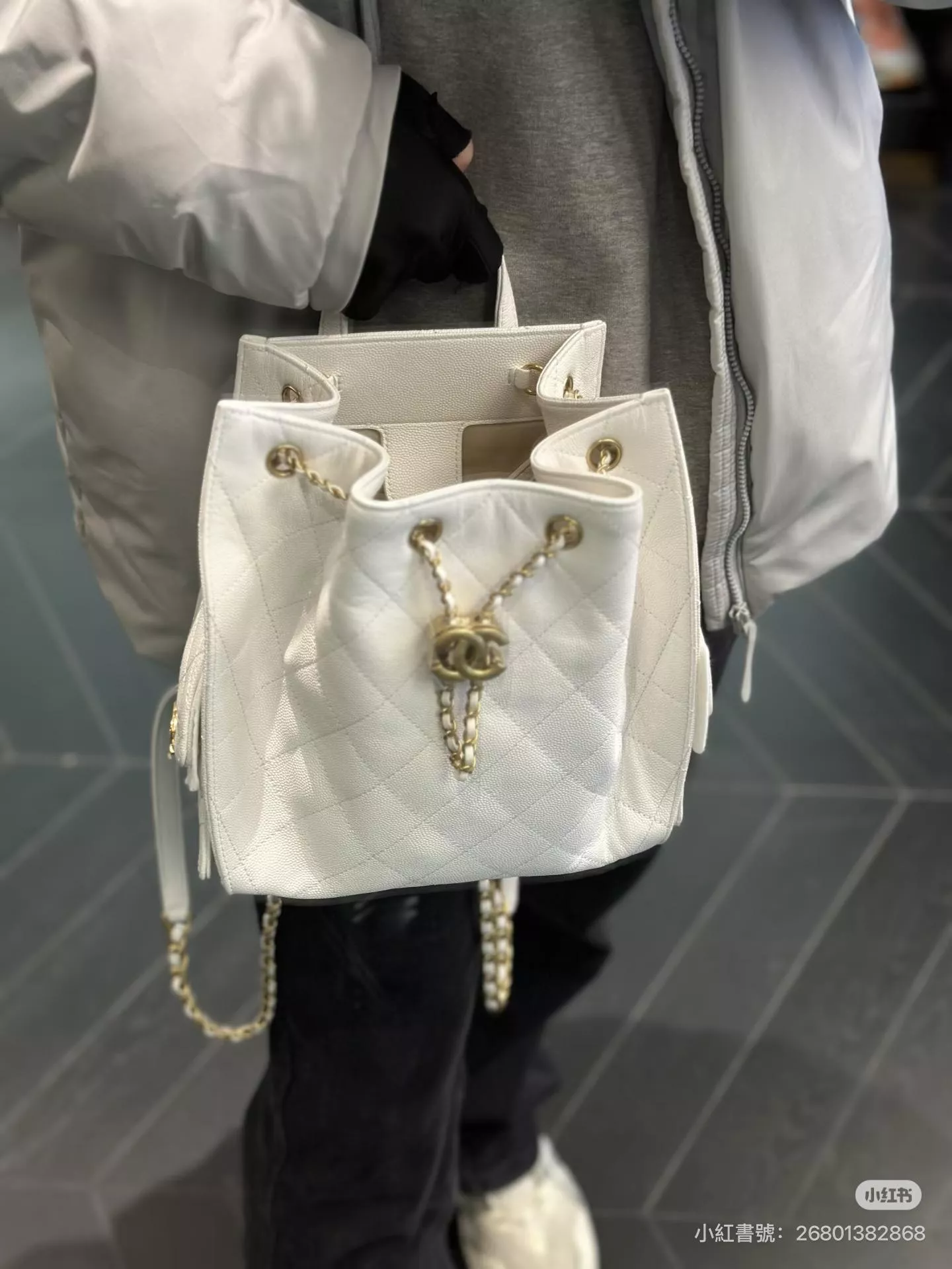 25B｜秋冬限定25Bag 中號雙肩包｜白色小球牛皮23cm