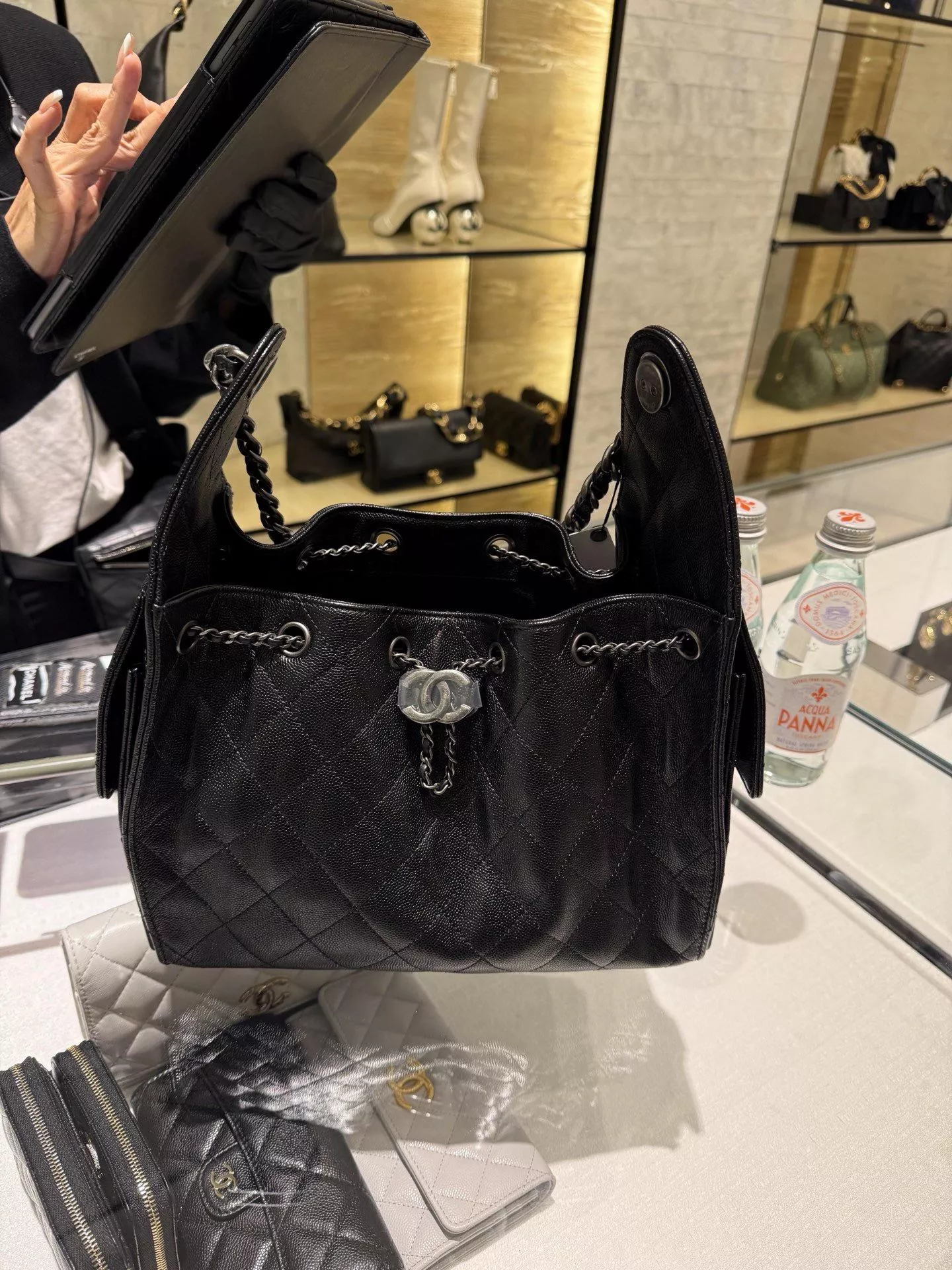 黑球紋・古銀五金款 小號 25Bag Hobo 抽繩包 水桶包｜日常通勤款