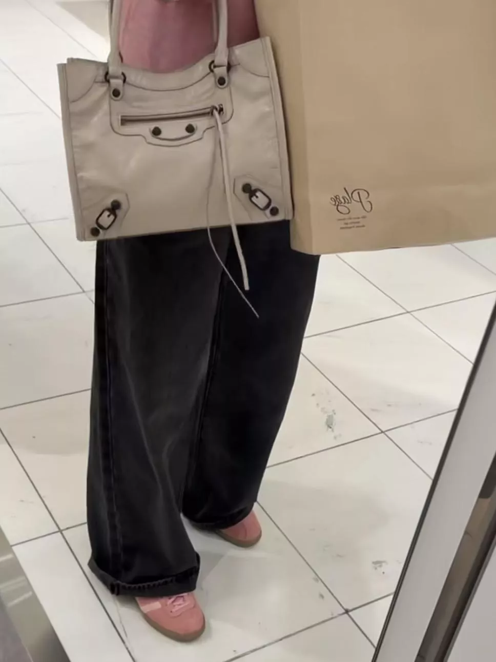 杏仁色 LE CITY TOTE BAG MINI 直式托特包｜油蠟皮 26cm