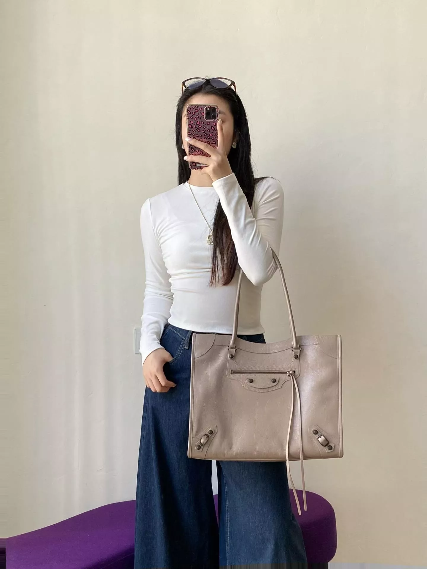 奶茶色 LE CITY TOTE BAG SMALL 直式托特包｜油蠟皮 33cm