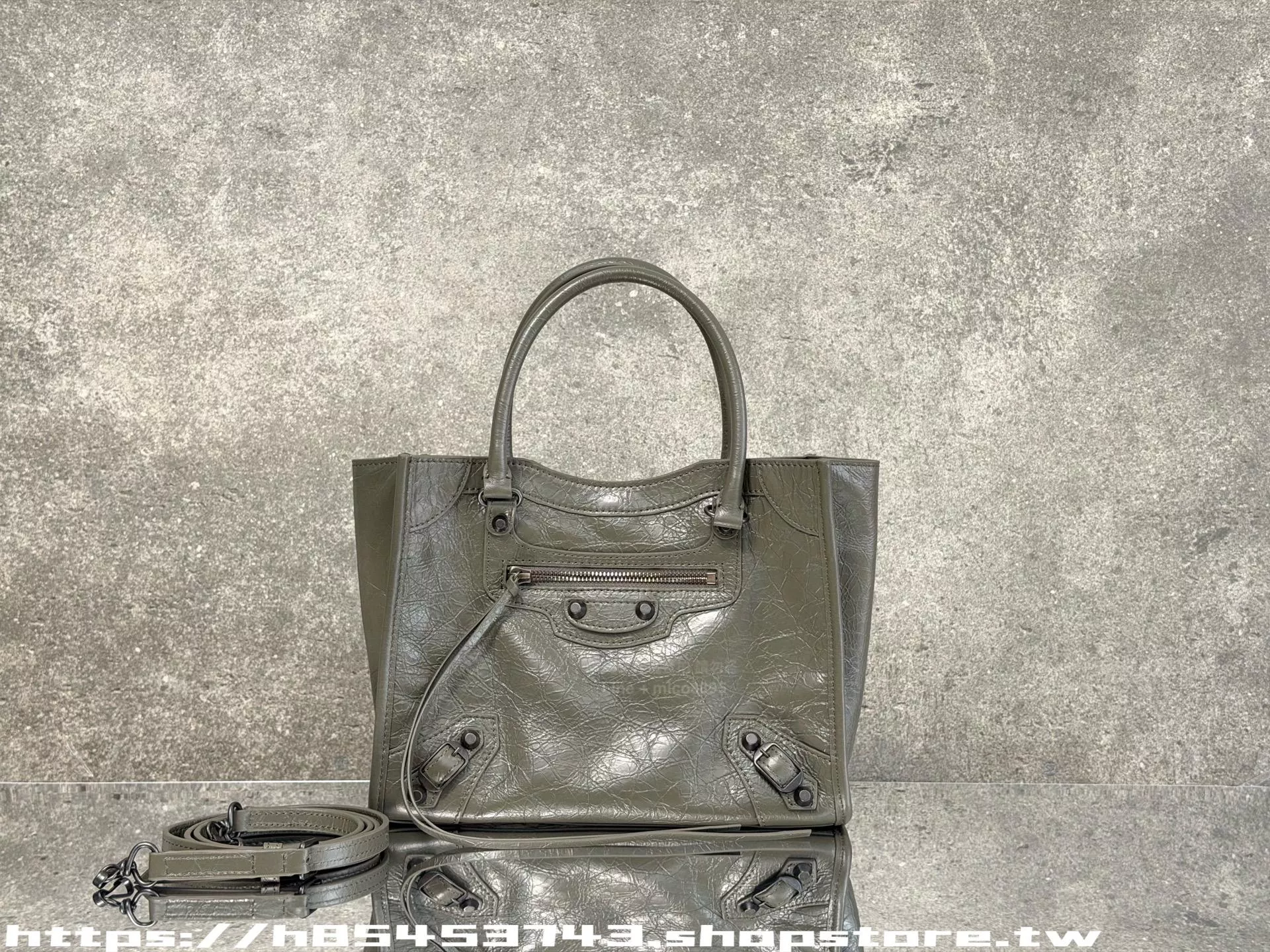 橄欖綠 LE CITY TOTE BAG MINI 直式托特包｜油蠟皮 26cm