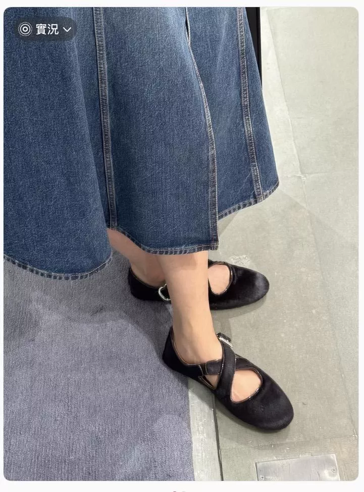 交叉綁帶天鵝絨芭蕾平底鞋｜氣質柔面芭蕾鞋 女35–41