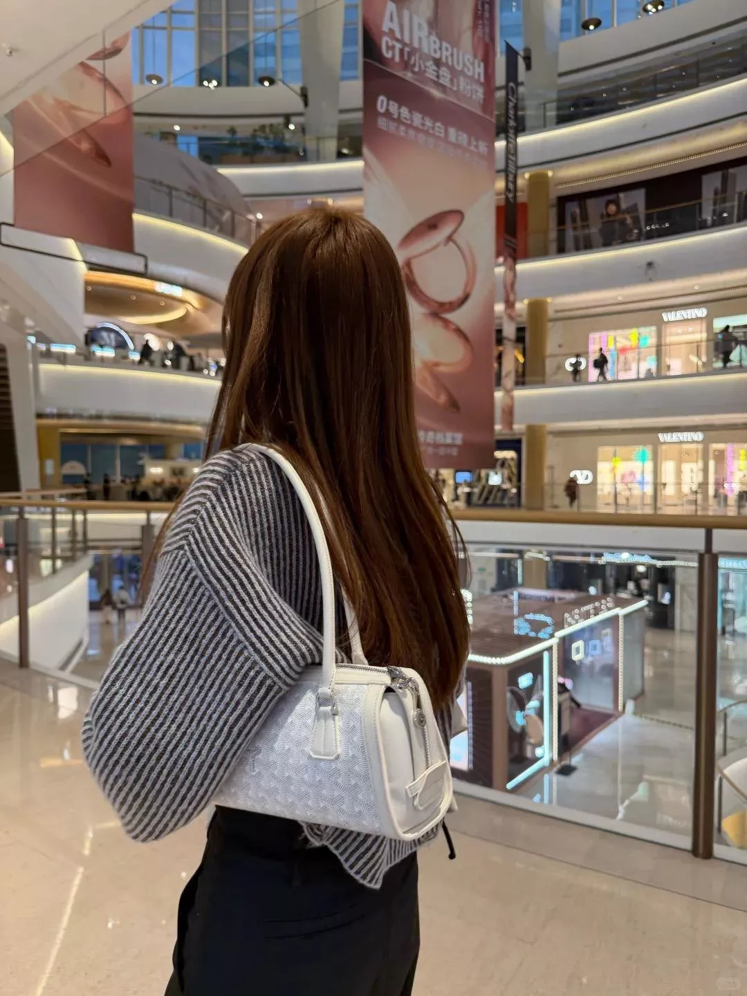 白色｜Bonbonniere Bag 圓筒法棍包｜復古腋下包