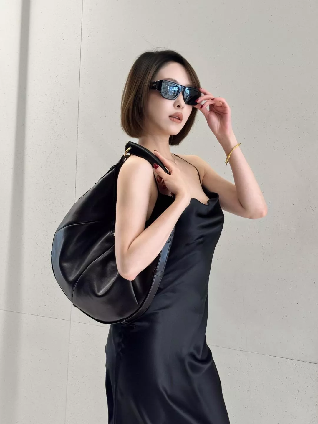 Mombasa Hobo 中號｜極簡腋下包 半月包