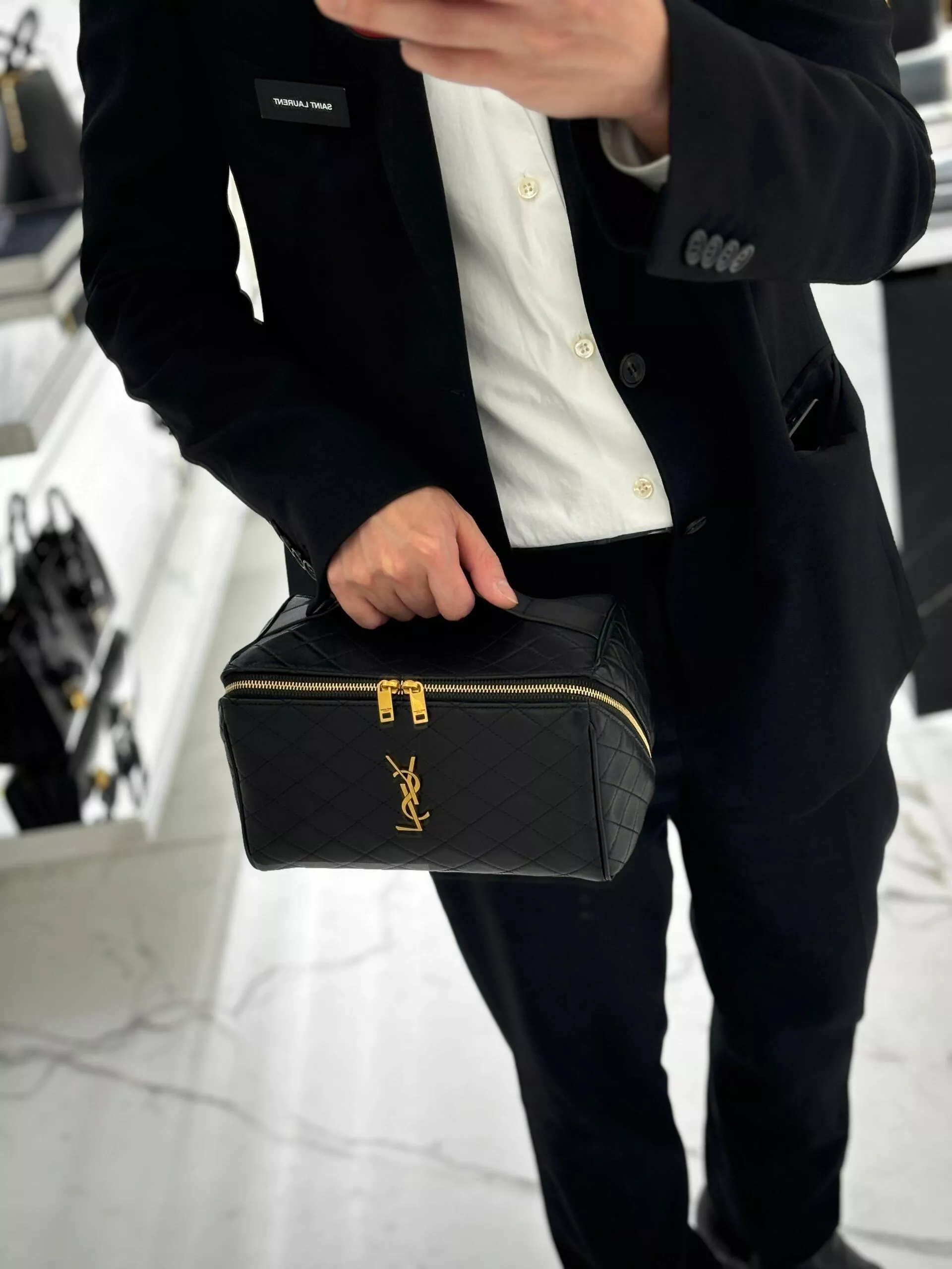 Gaby 小羊皮化妝包｜雙拉鍊手提款｜21cm 多功能收納包