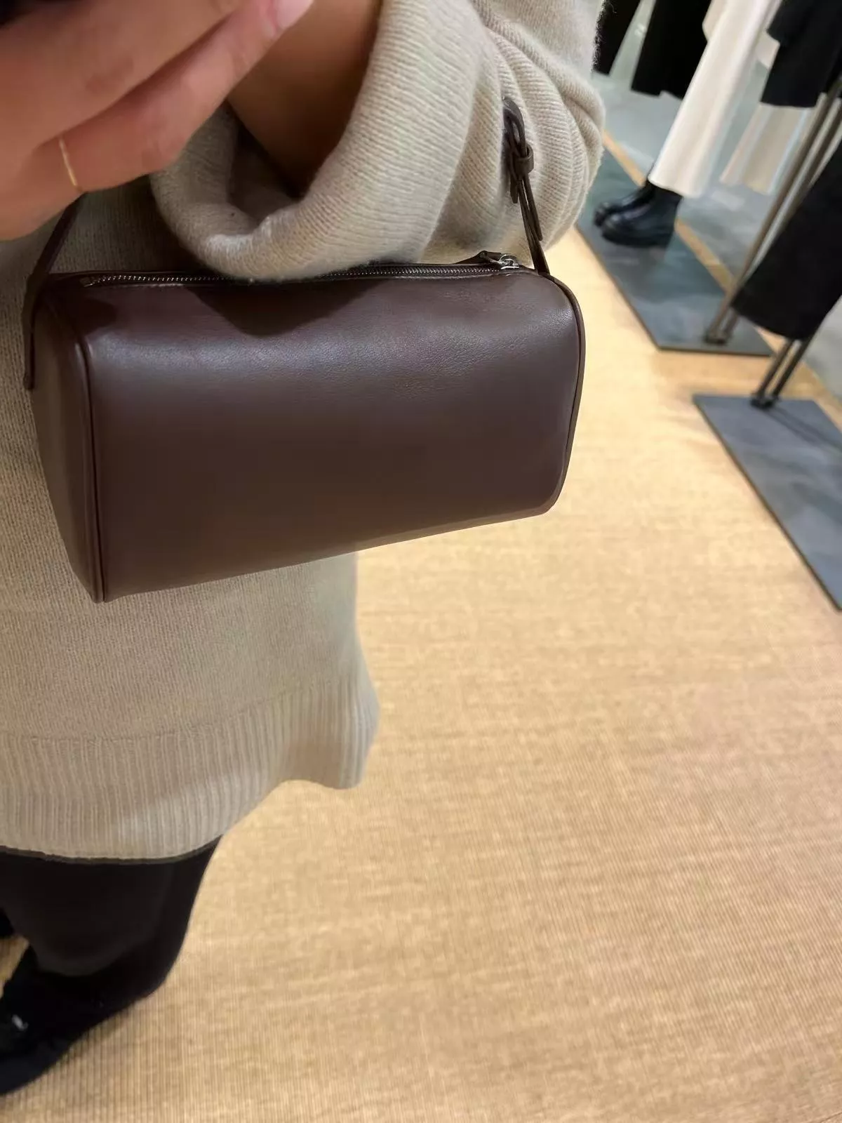 小羊皮｜咖啡色 90s Bag 筆袋包 筆筒包｜迷你手提包 19cm