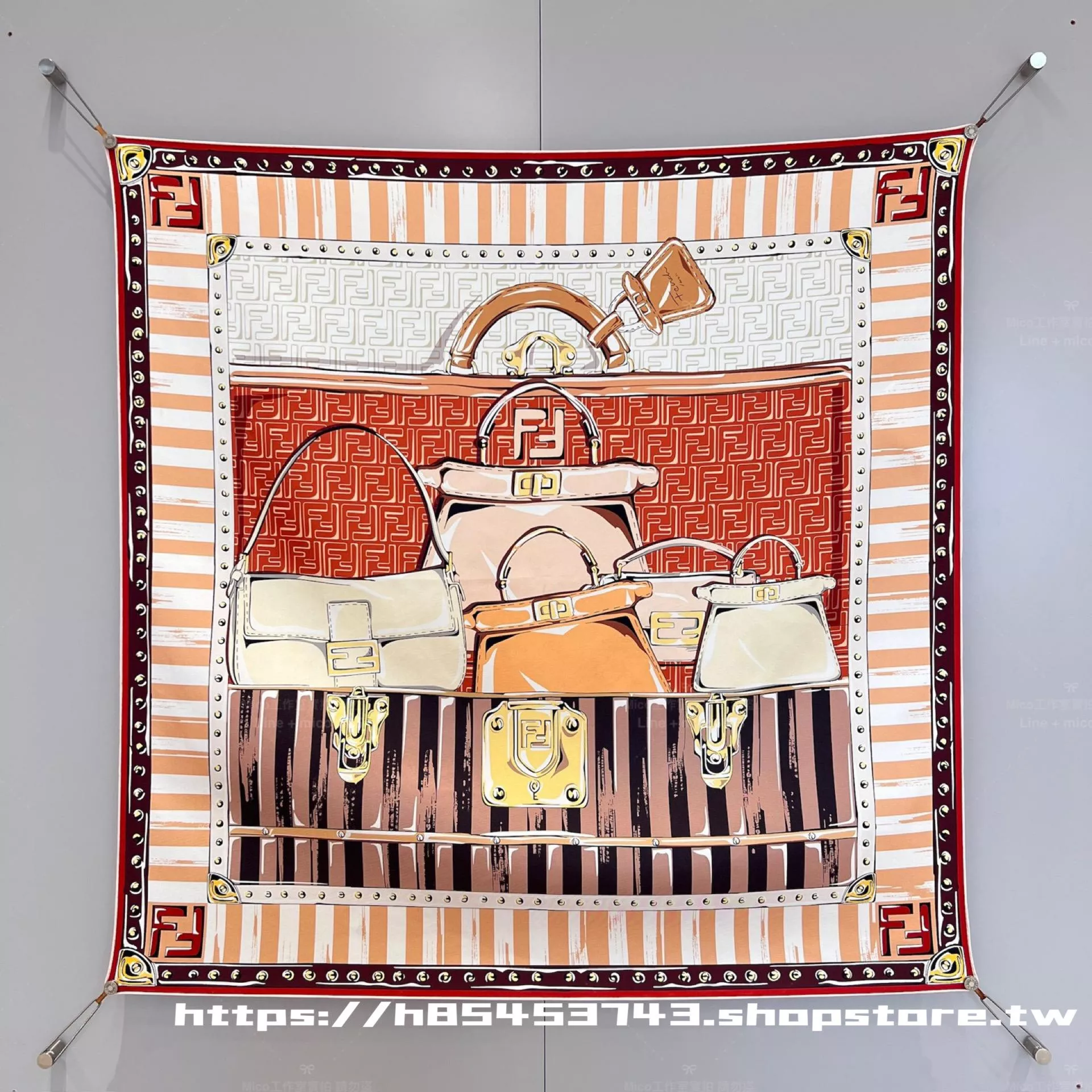 法棍印花真絲方巾 奶茶色｜90桑蠶絲絲巾 90×90cm