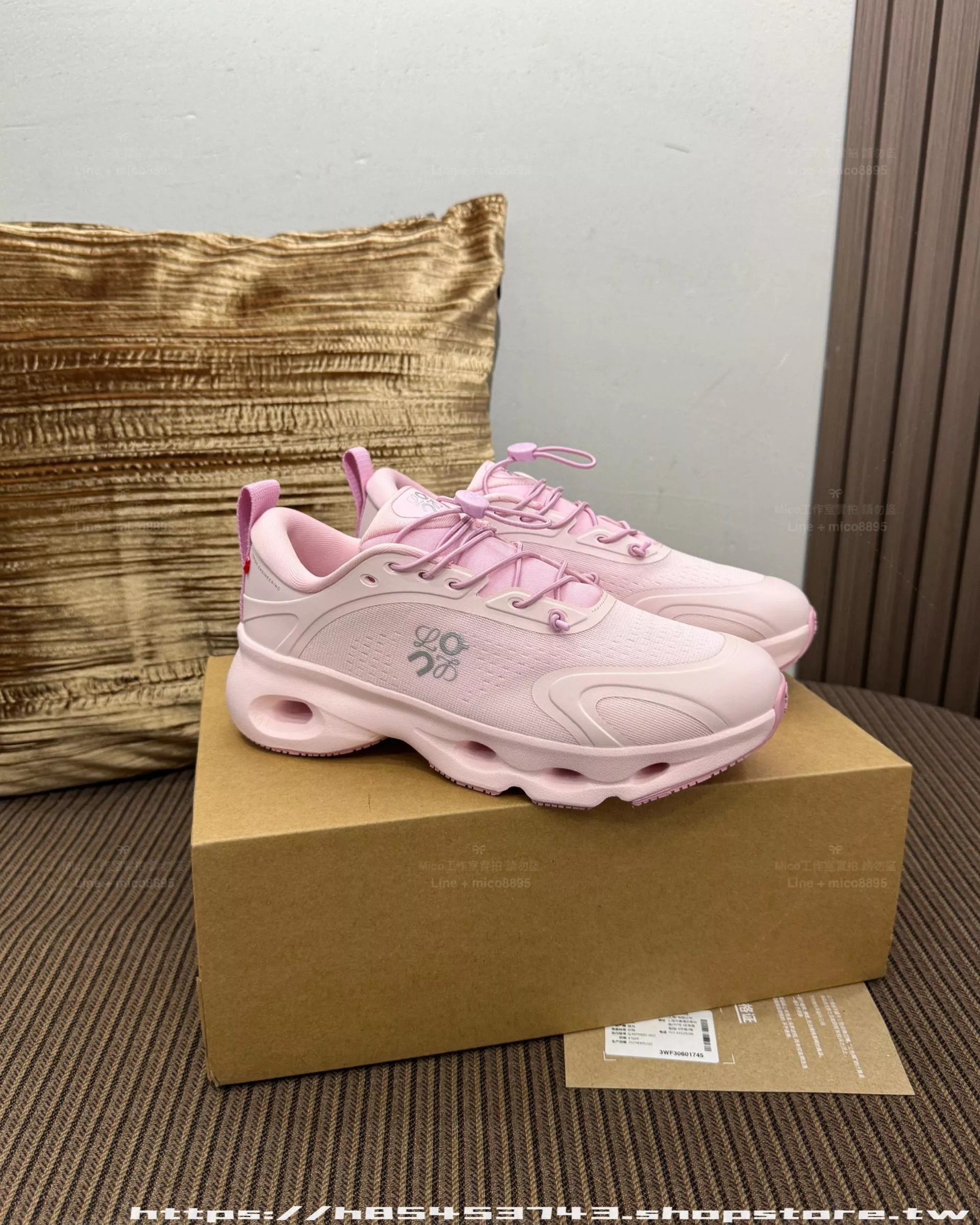 櫻花粉 LOEWE × ON Cloudsolo 聯名運動鞋｜科技跑鞋 情侶款 男鞋/女鞋