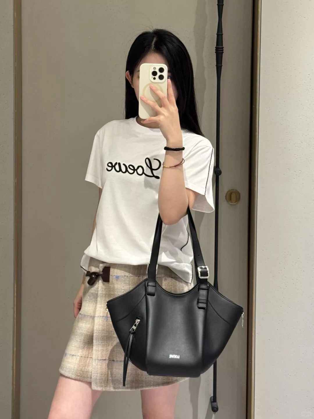 Loewe 手寫字母拼色滾邊短袖T恤｜白色圓領純棉上衣｜36／38／40