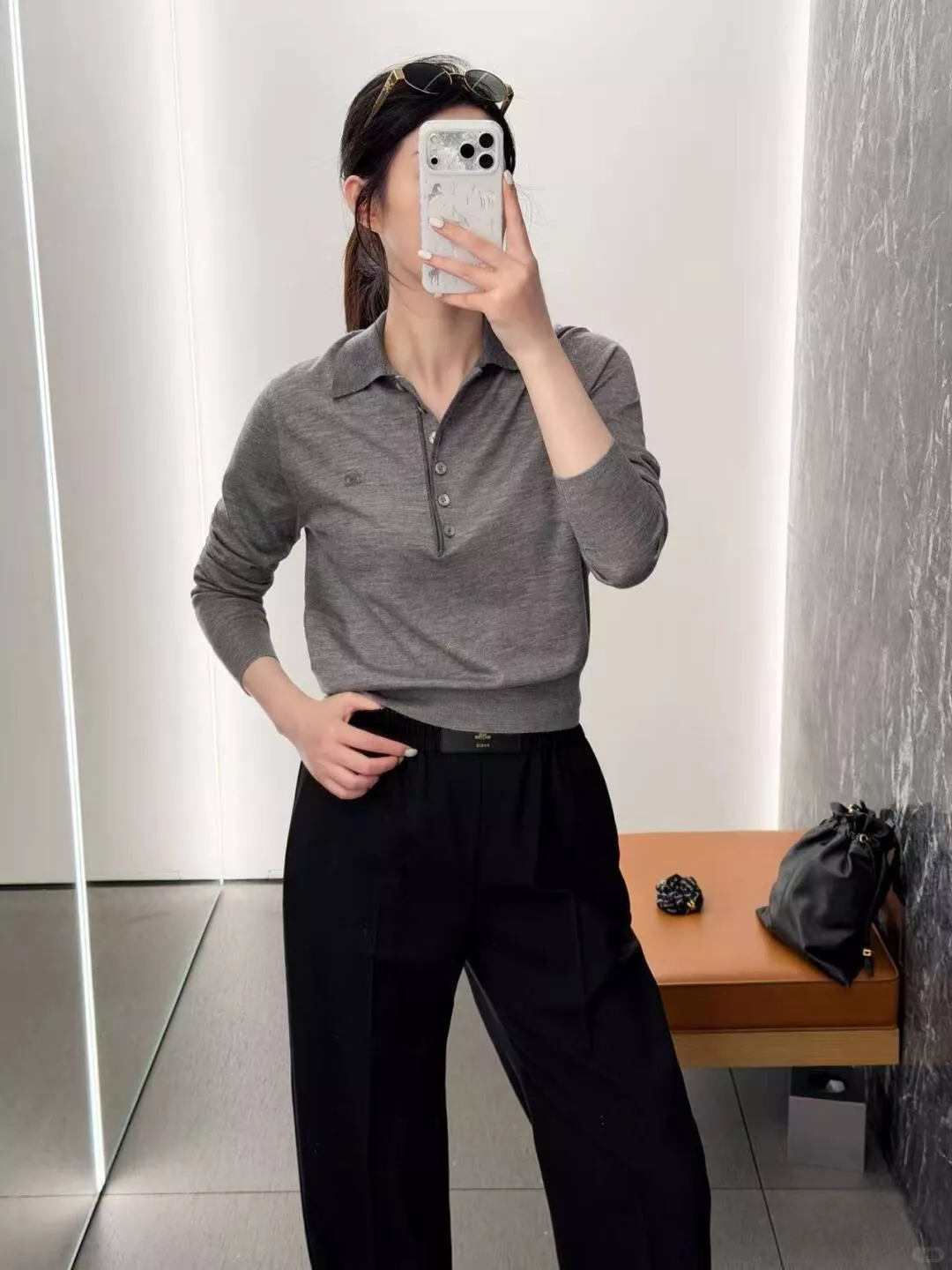 CELINE 灰色翻領羊絨真絲針織Polo上衣 36/38/40