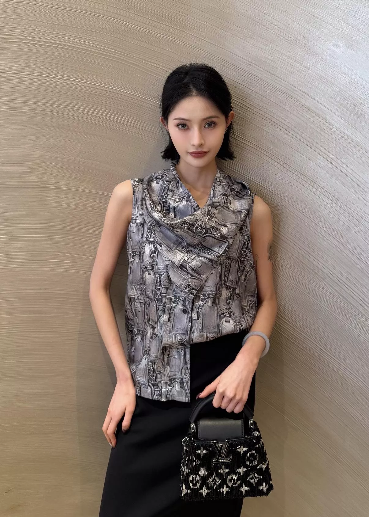 LV 灰黑行李牌印花真絲領巾背心 36/38/40/42