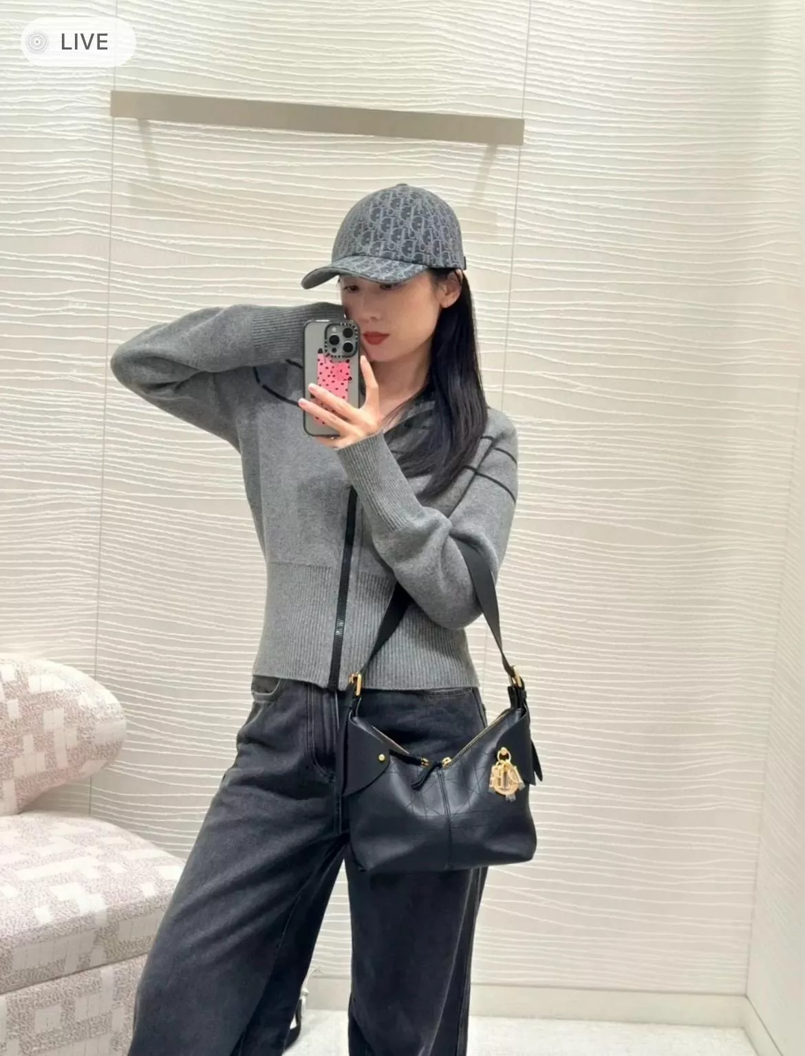 小號｜Voyage Hobo Bag｜黑色 粒面牛皮手袋 22cm