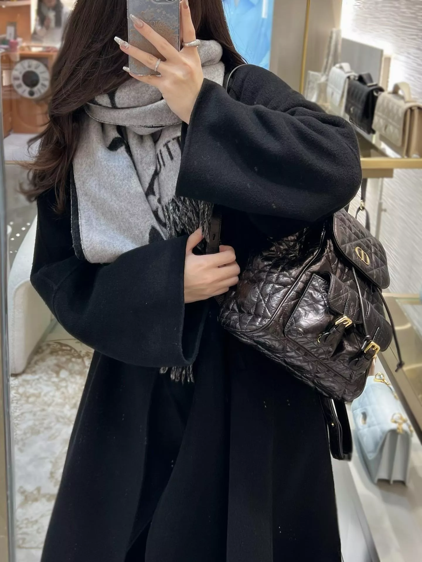 中號 25cm｜CARO Backpack｜褶皺牛皮雙肩背包