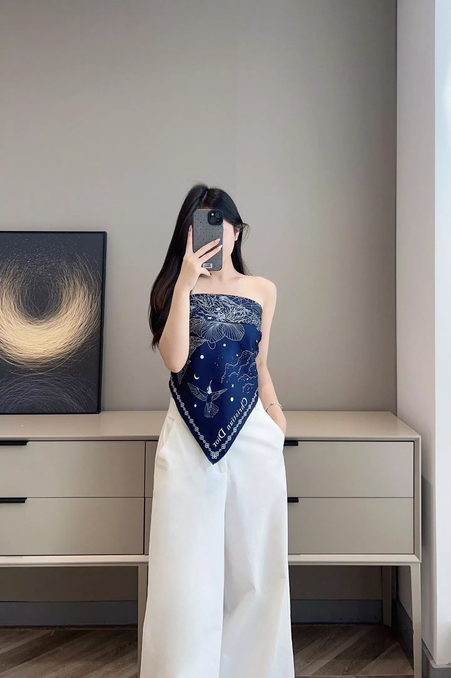 蝶舞環宇真絲方巾｜90×90蝴蝶印花絲巾・青花瓷藍藝術方巾
