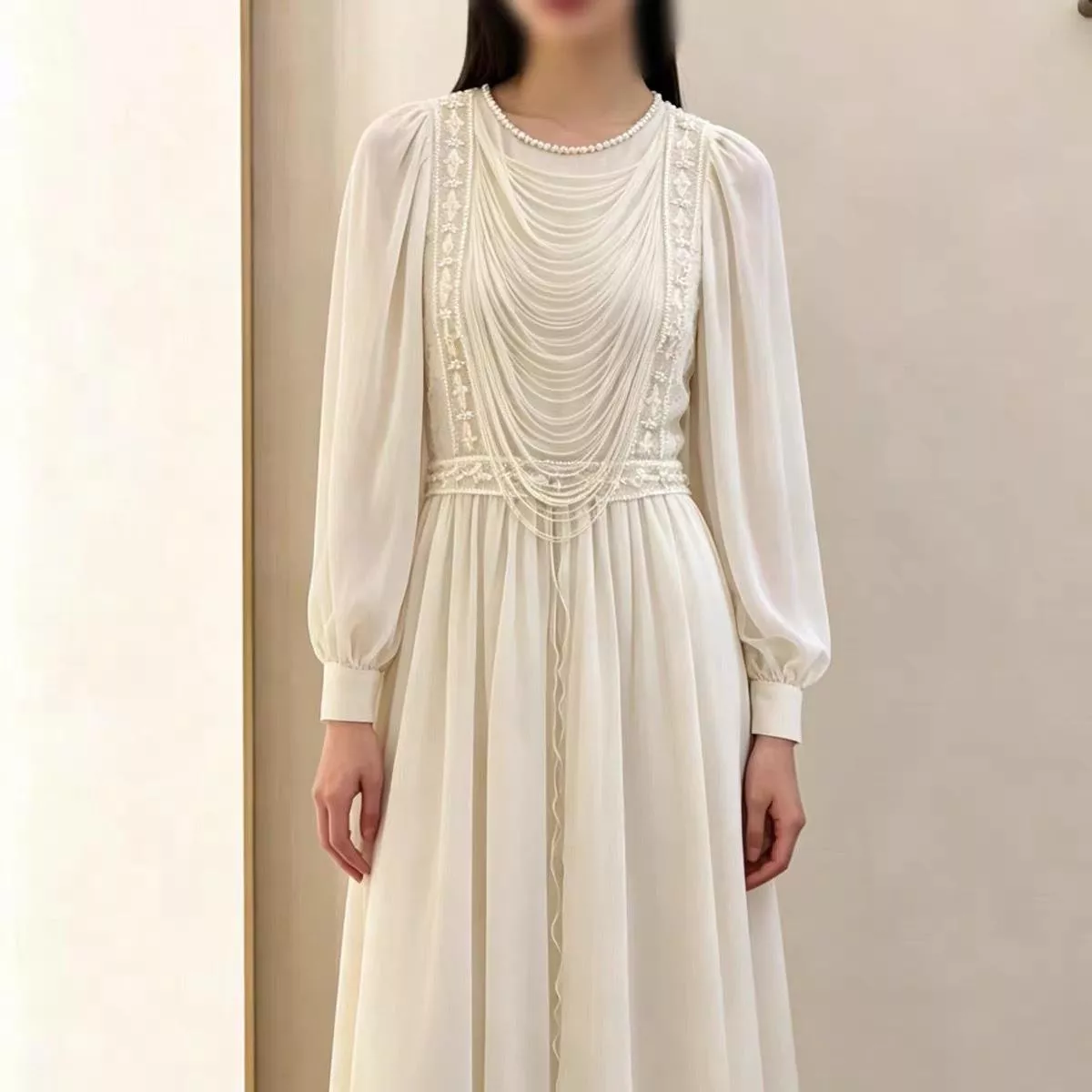 Valentino 奶白色水鑽環形串珠真絲禮服連衣裙 36/38/40/42
