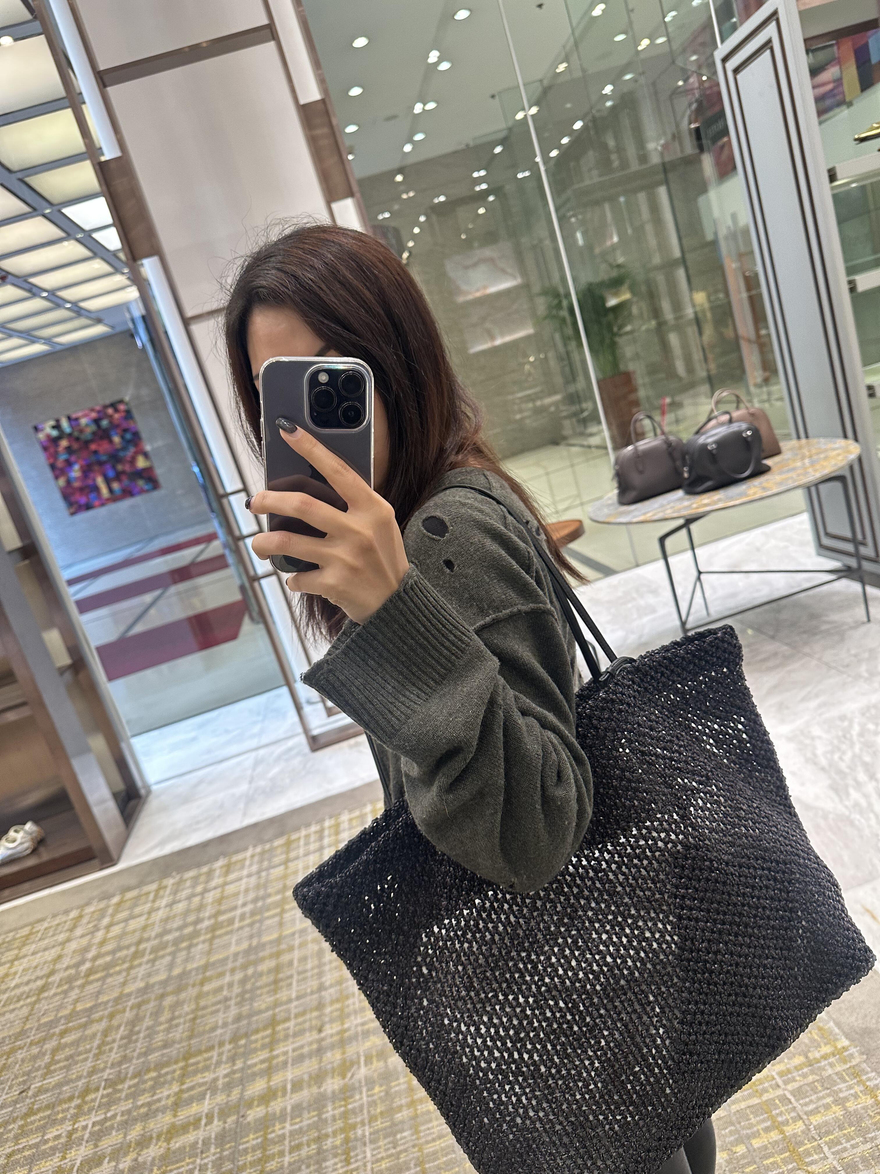 Barn Tote 拉菲草托特包｜黑色大容量手提包