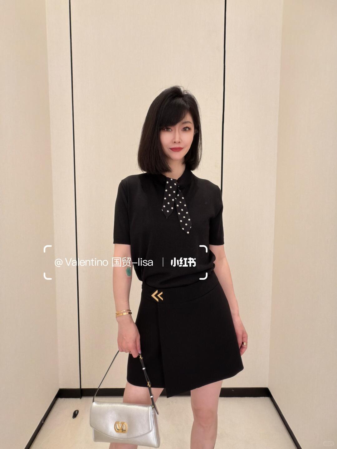 VALENTINO 26W 黑色波點絲巾針織短袖 36／38／40