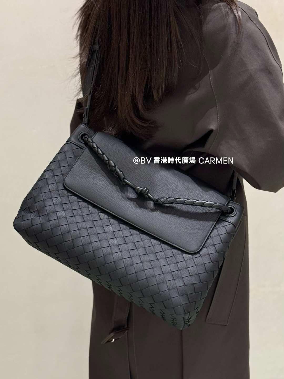 Andiamo Messenger Bag｜黑色鹿皮郵差包 男包 37cm