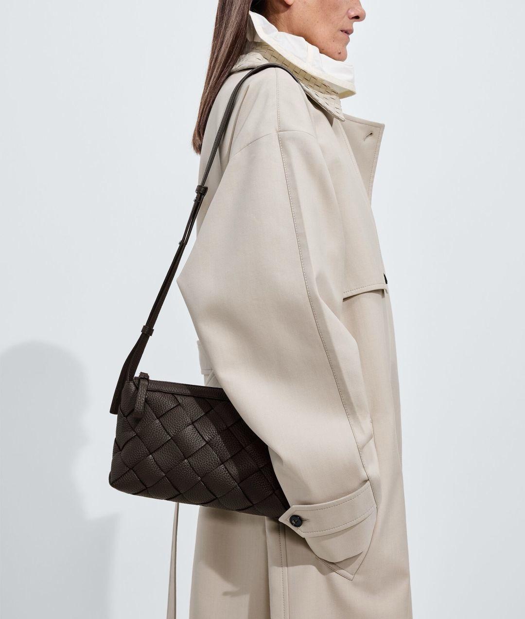 Diago Messenger Bag｜巧克力棕 Taurillon 牛皮 25cm