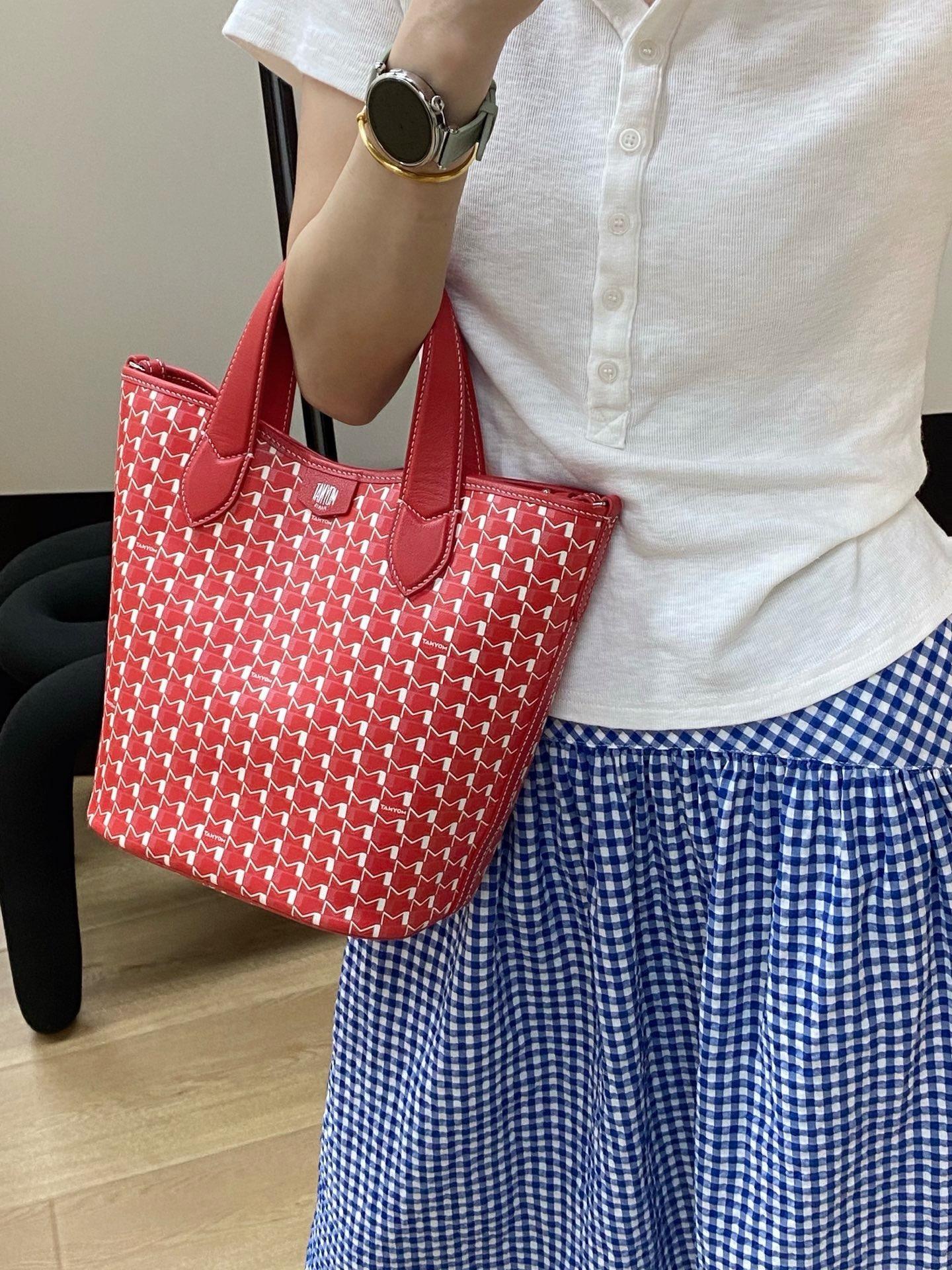 紅色｜經典老花PVC｜M Canvas小托特 水桶包｜31cm
