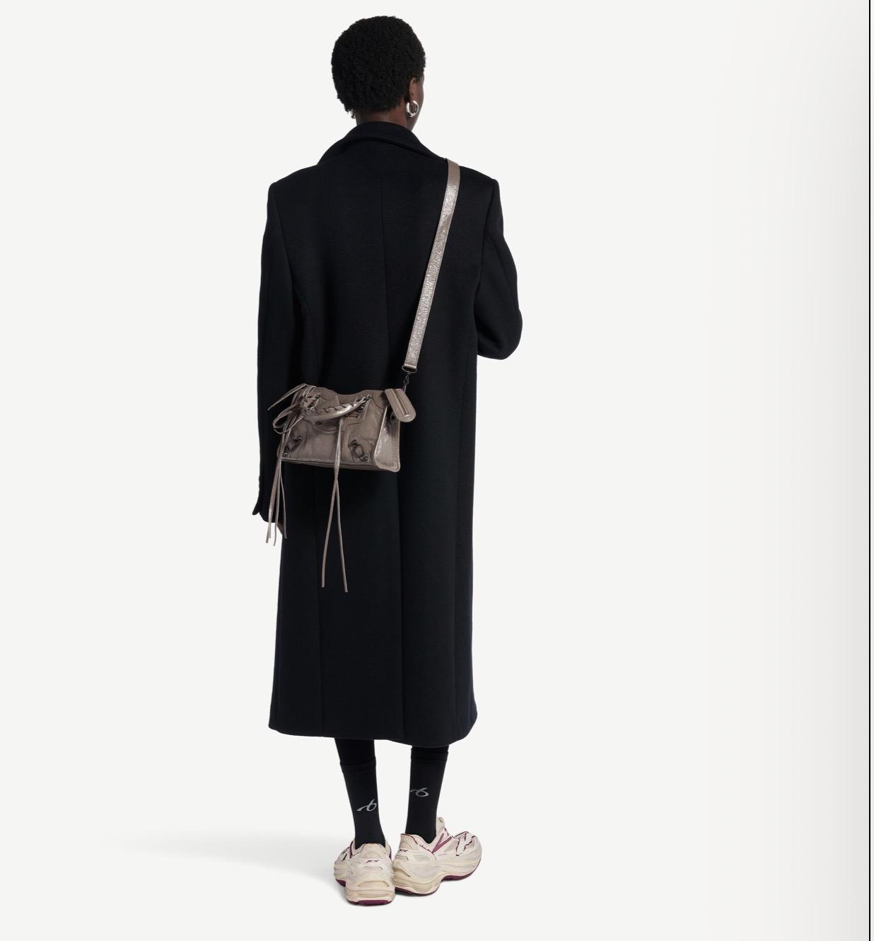 深胡桃色/黑釦｜Arena 爆裂小羊皮｜Le City bag Mini機車包｜24cm