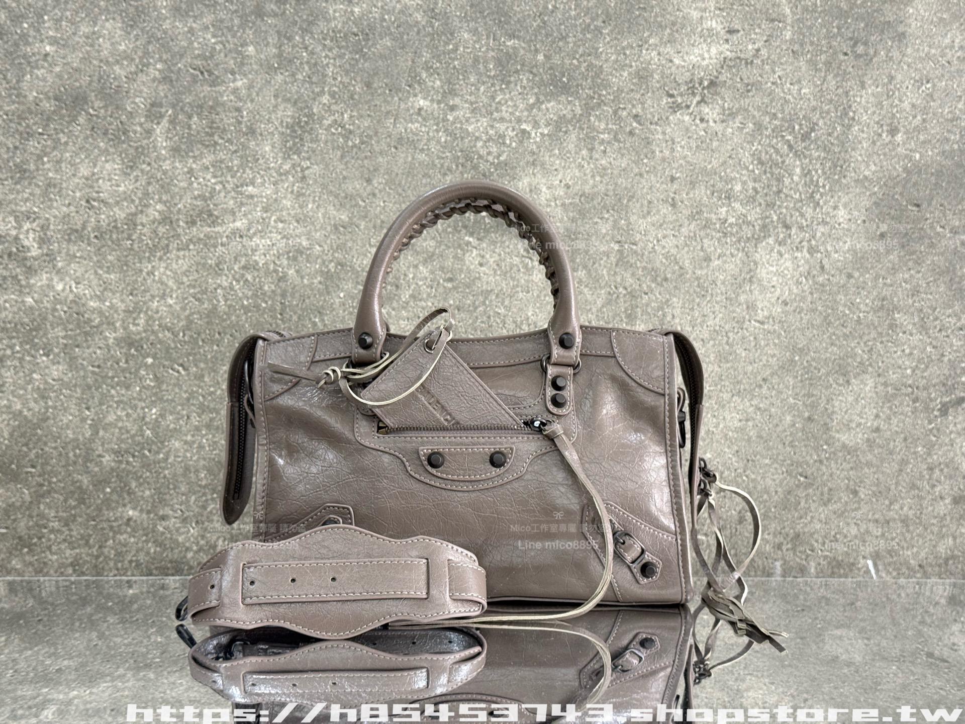 深胡桃色/黑釦｜Arena 爆裂小羊皮｜Le City bag Small 機車包｜30cm