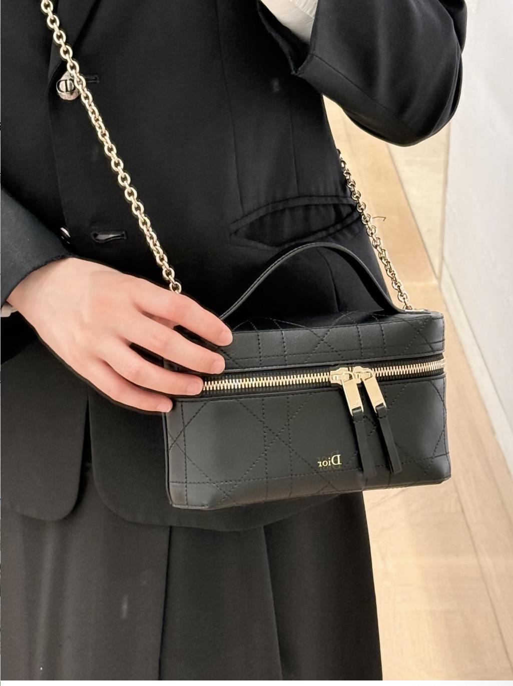 黑色｜柔軟羊皮｜Trianon Soft Vanity手提包｜19cm