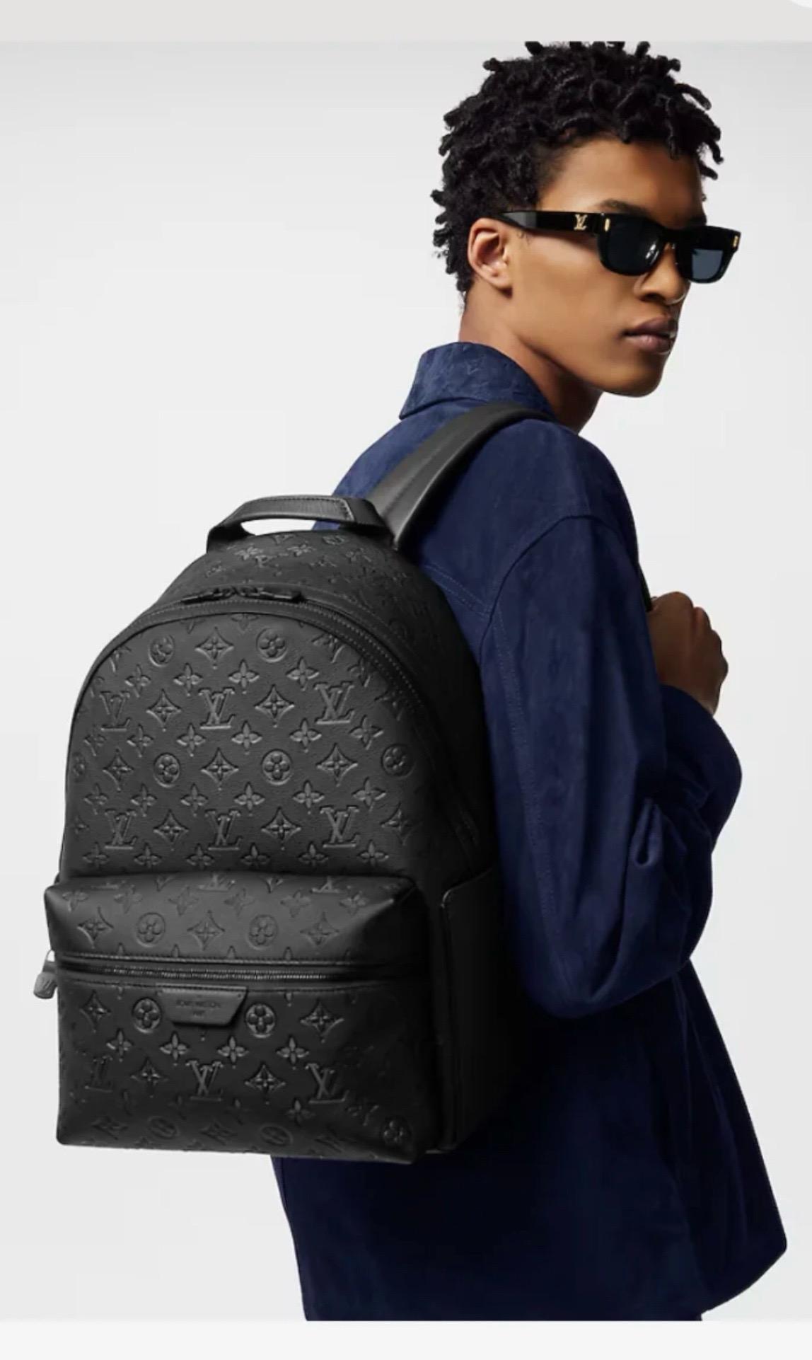 M46553 黑色｜Monogram壓紋牛皮｜Discovery雙肩後背包｜38cm