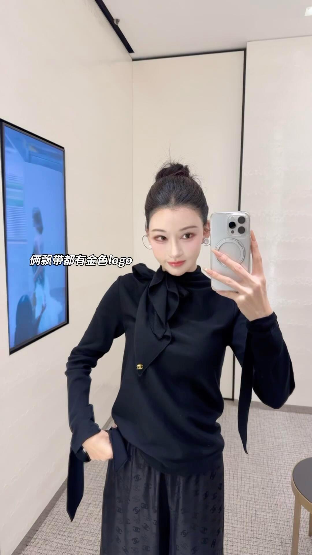 CHANEL 26B 飄帶領結雙C羊絨混紡針織上衣｜36／38／40／42
