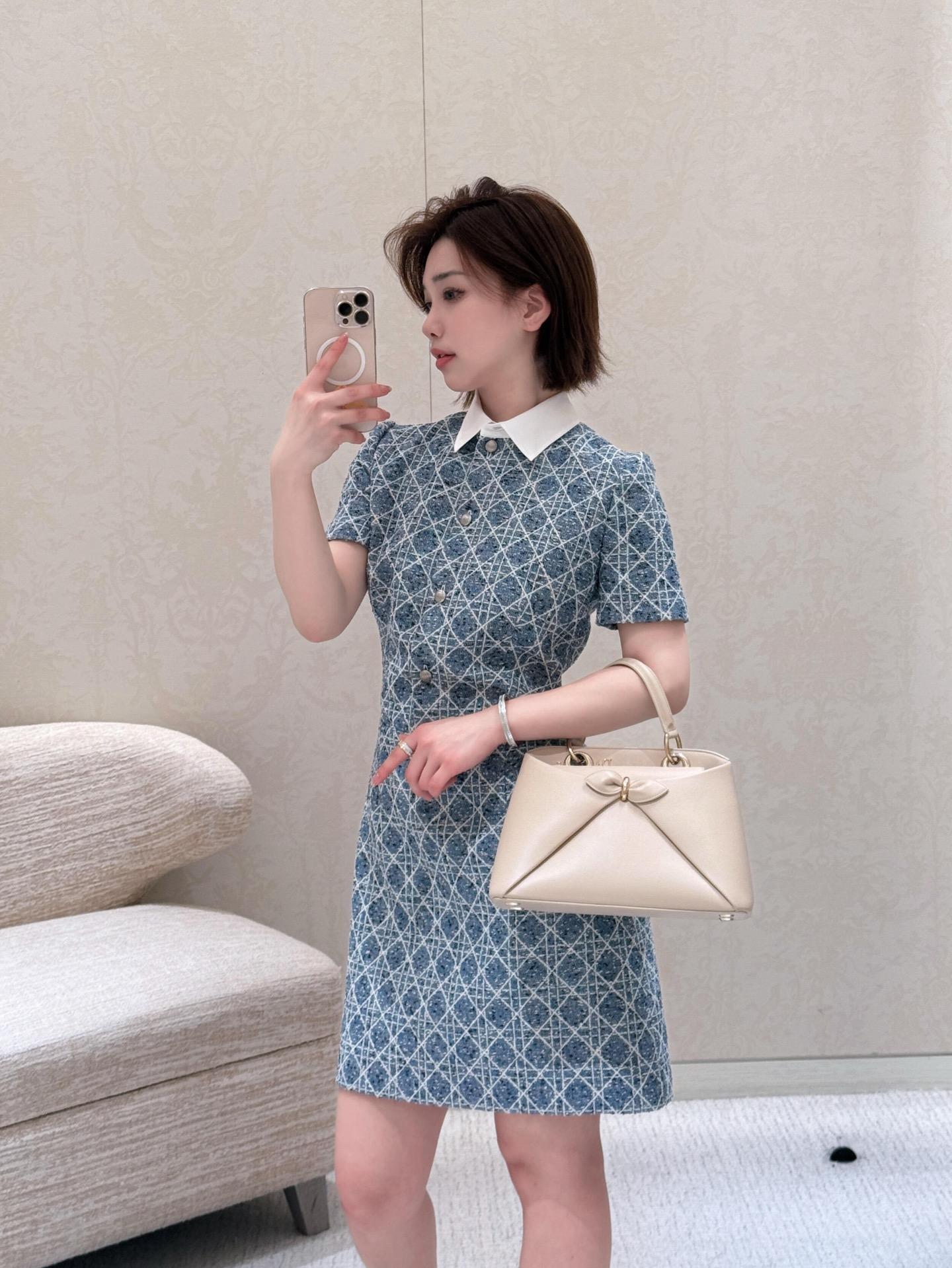 DIOR 26S 藍色藤格紋粗花呢收腰翻領連身裙｜36／38／40／42