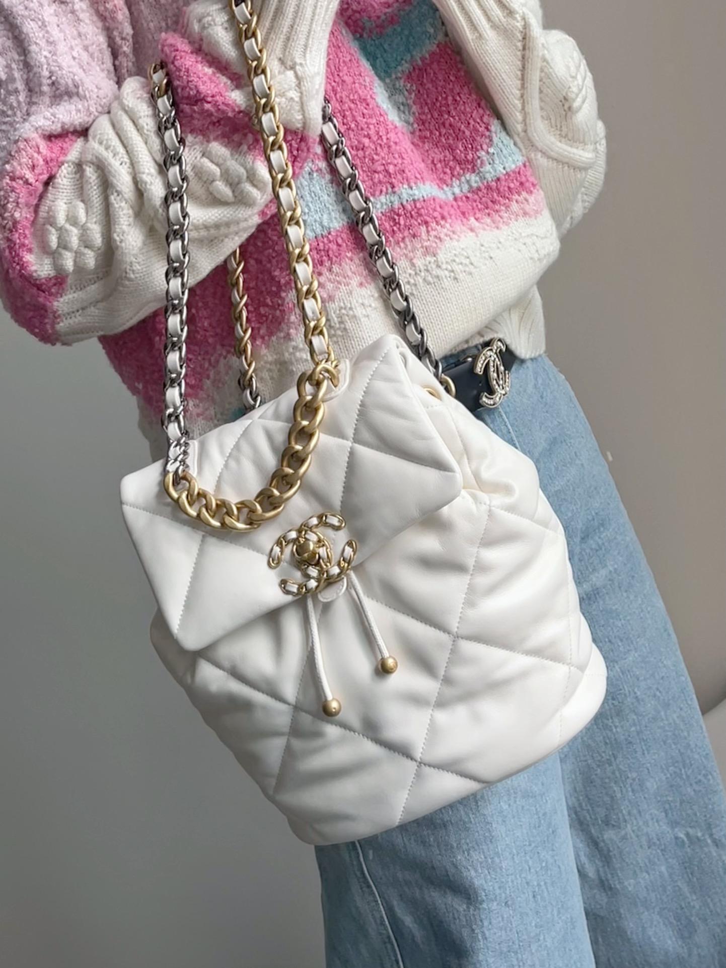 24c 19Bag系列 19雙肩包/後背包 綿羊皮/白色 26cm