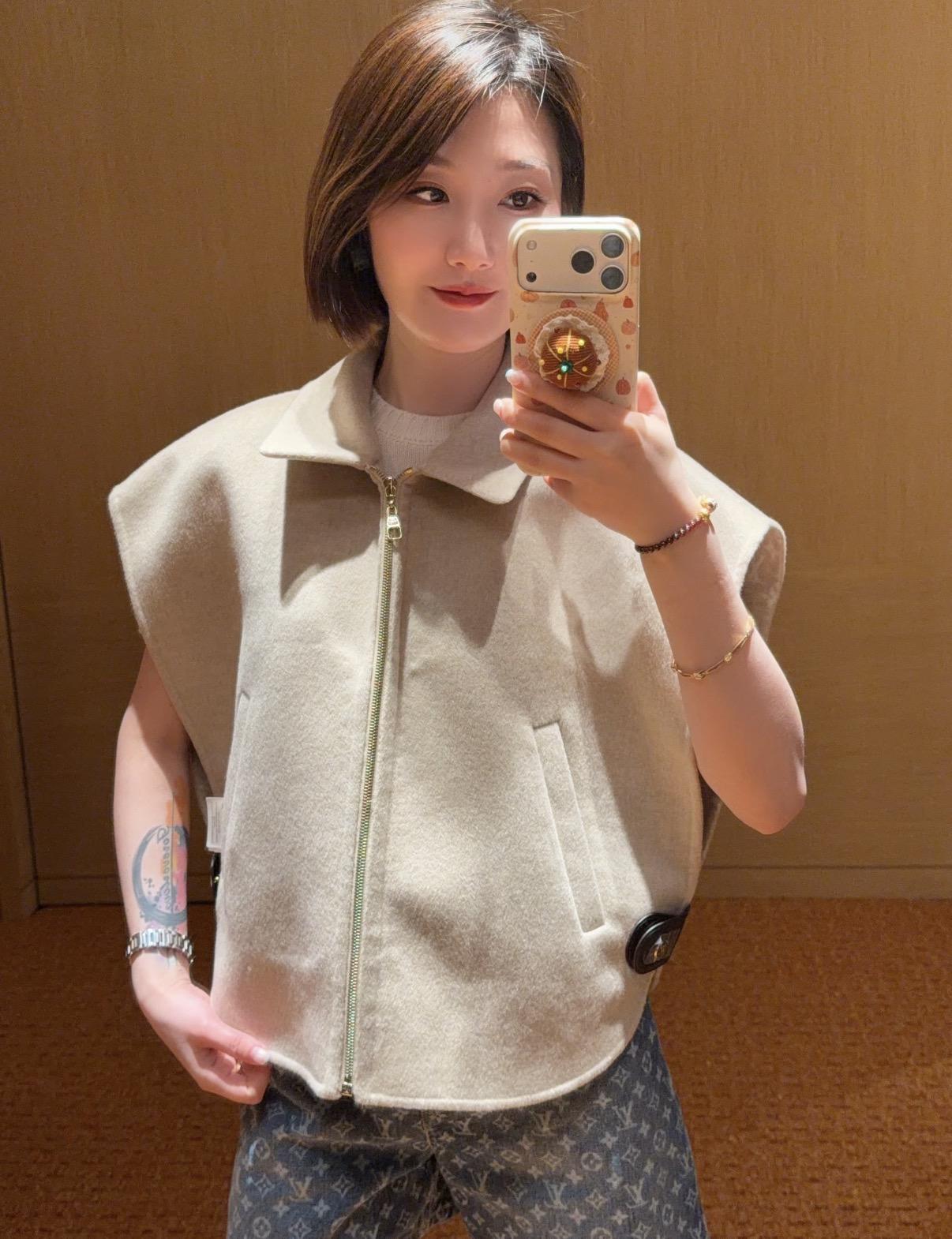 LOUIS VUITTON 26S 羊毛羊絨拼皮短款斗篷馬甲｜36／38／40