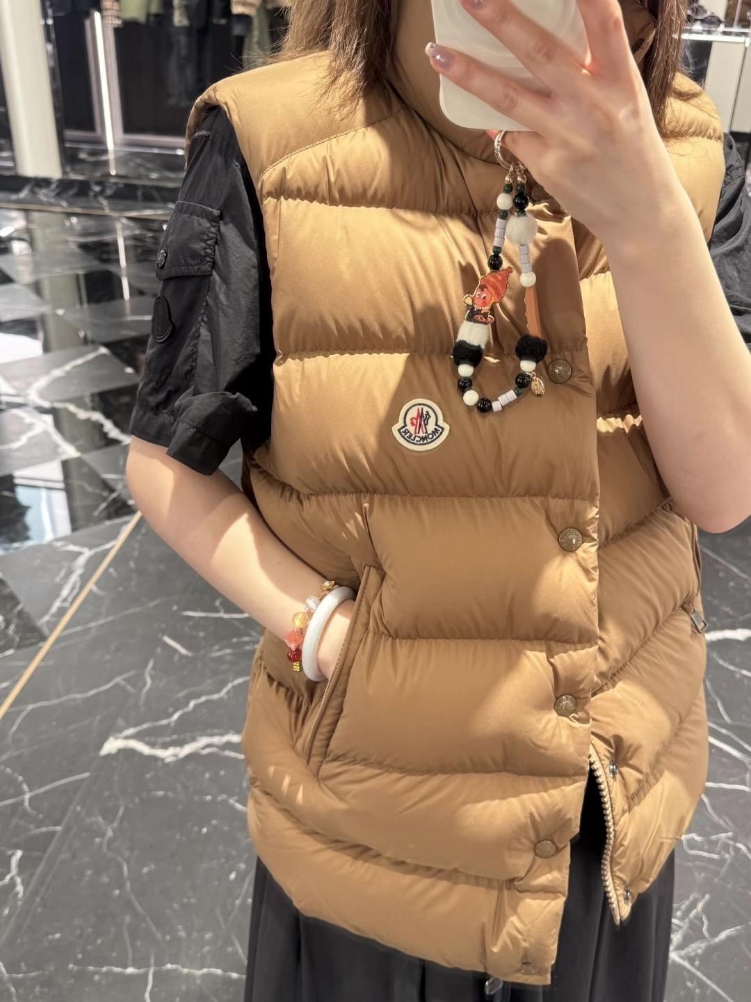 MONCLER 卡其色 Tibb 經典羽絨背心｜1／2／3／4／5
