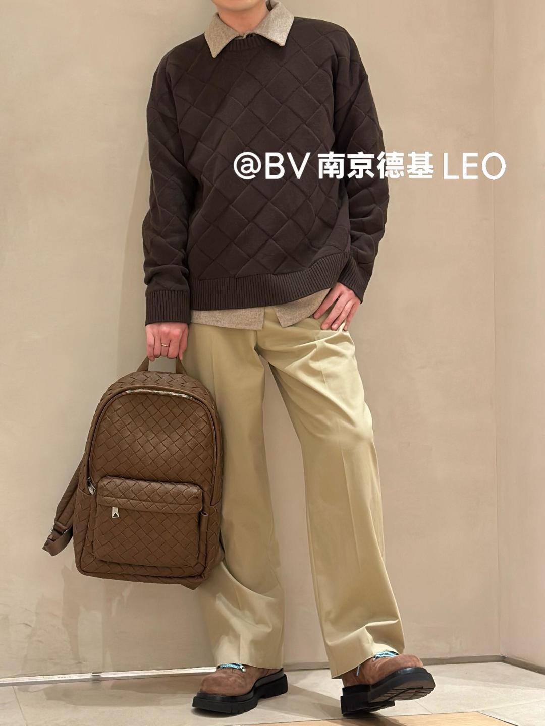松果棕｜粒面皮革×Intrecciato編織｜Backpack雙肩後背包｜46cm