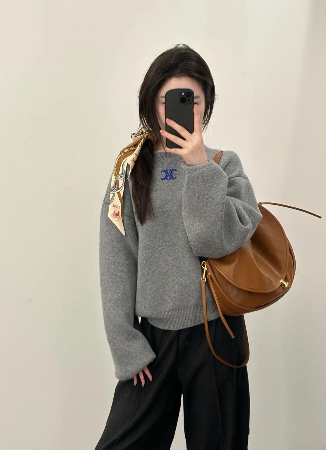 CELINE 麻灰色 經典徽標羊絨混紡圓領針織衫｜S／M／L／XL