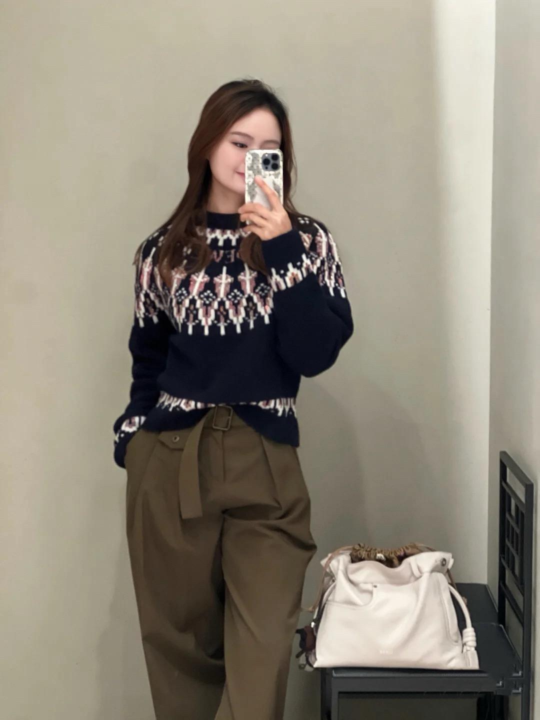 LOEWE 26早春費爾島提花圓領毛衣｜深海軍藍｜S／M／L