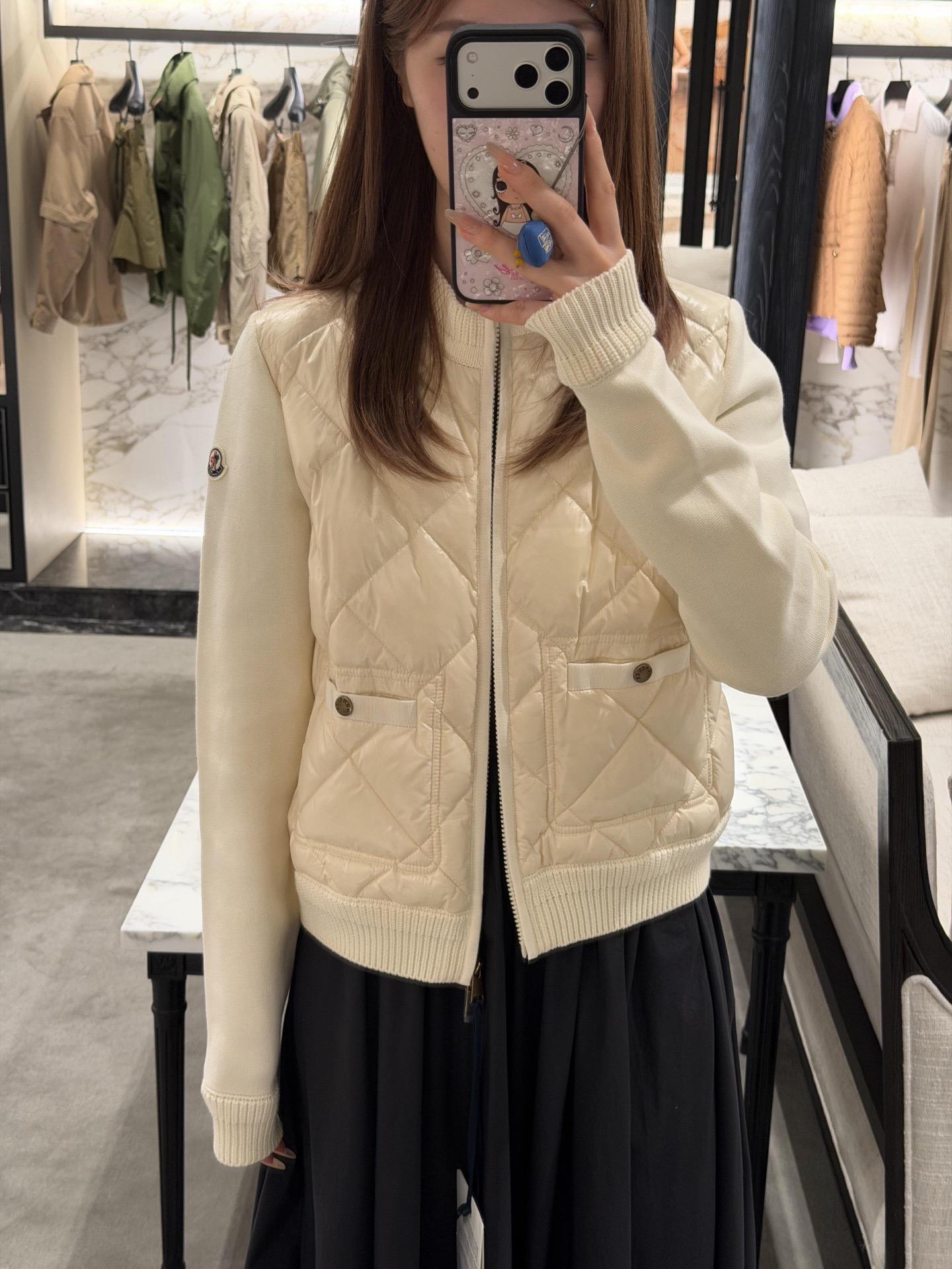 Moncler 26S 徽章刺繡羅紋拼接羽絨開衫外套｜36／38／40／42