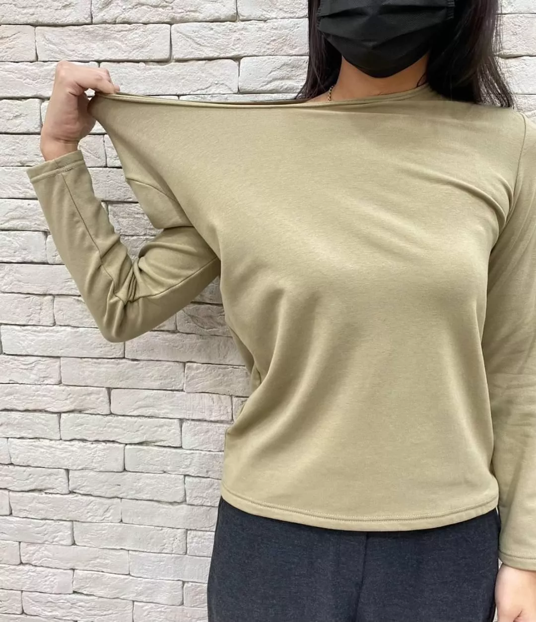 爆炸彈性內磨毛上衣