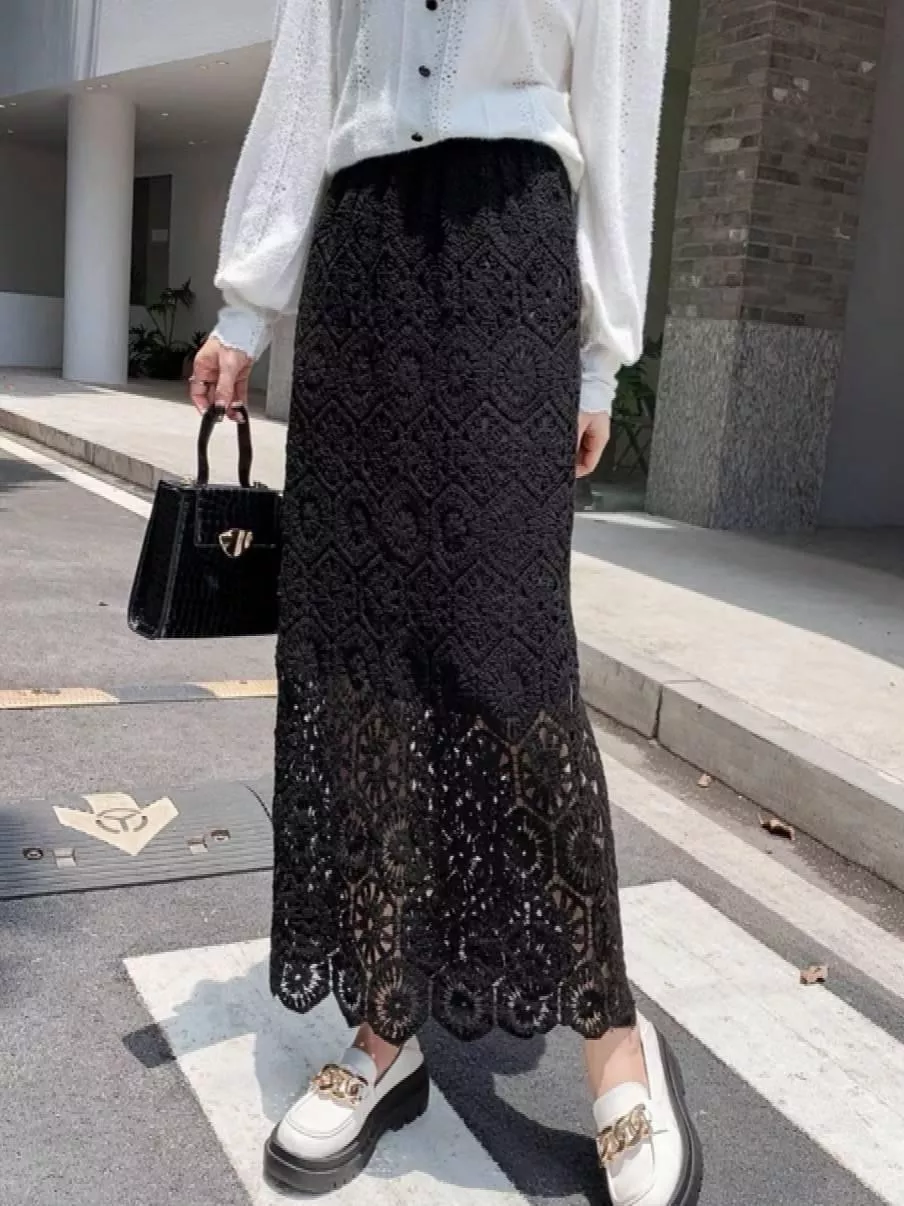 手勾花蕾絲長裙